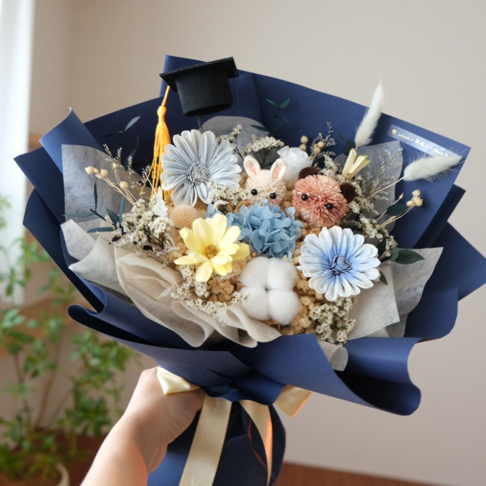 藍色系 小熊小兔索拉花花束