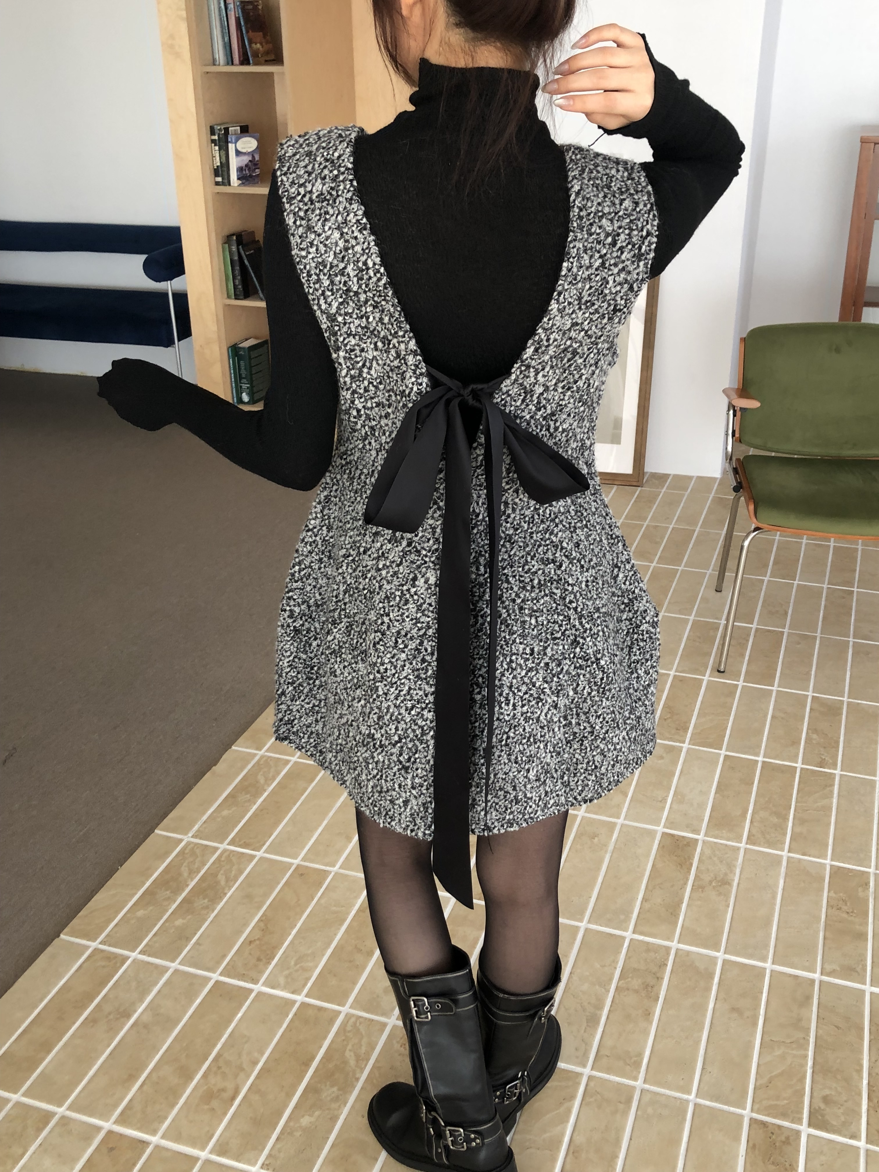 蝴蝶結綁帶毛絨背心裙