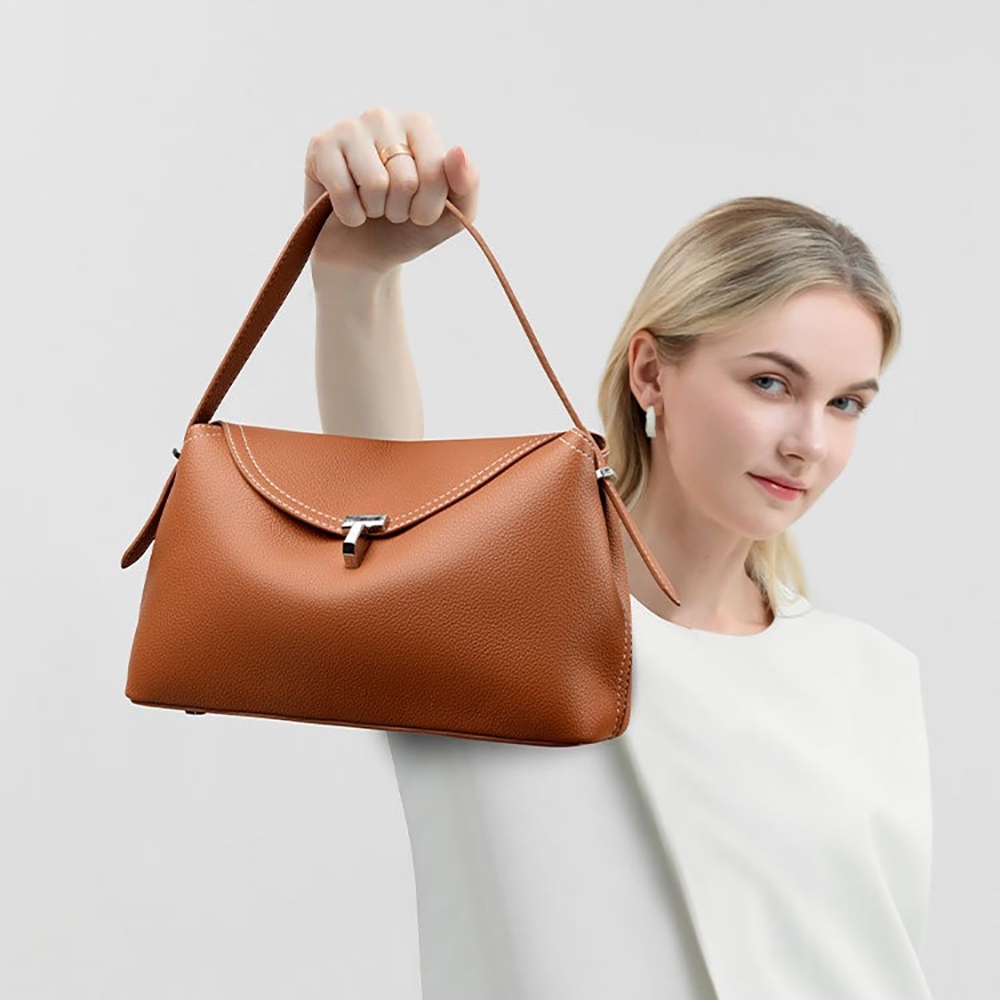 手提包 包包 斜背包 口蓋包 單肩包 大容量包包 皮革包包 女生肩背包 轉扣包 百搭包款 穿搭配件 生日禮物 1076