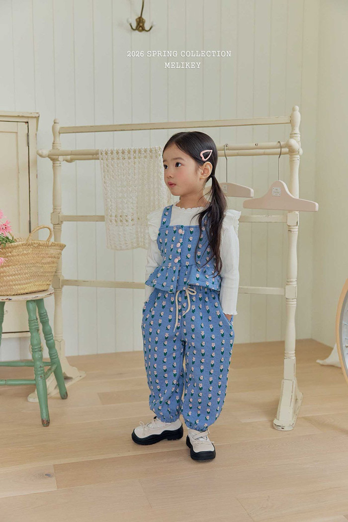 正韓春Melikey 兩色花朵背心套裝