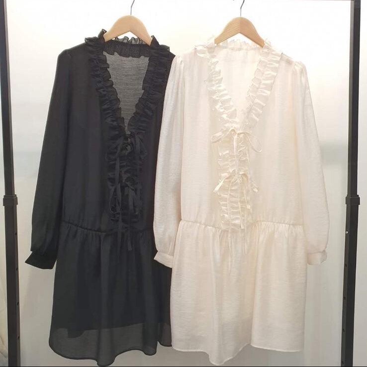 V23 胸42 長33 $409 (一口價)