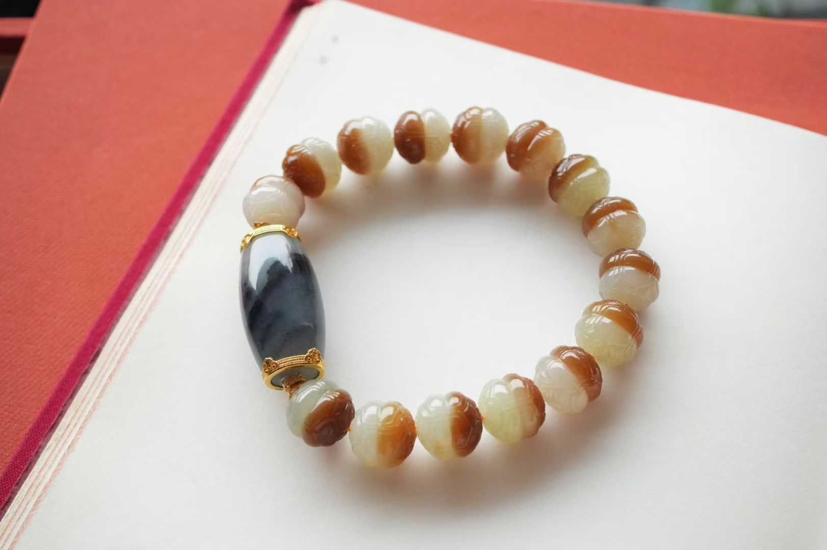 118427 和田玉且末糖白料聚寶盆好運連連手串 (11.3mm直徑)