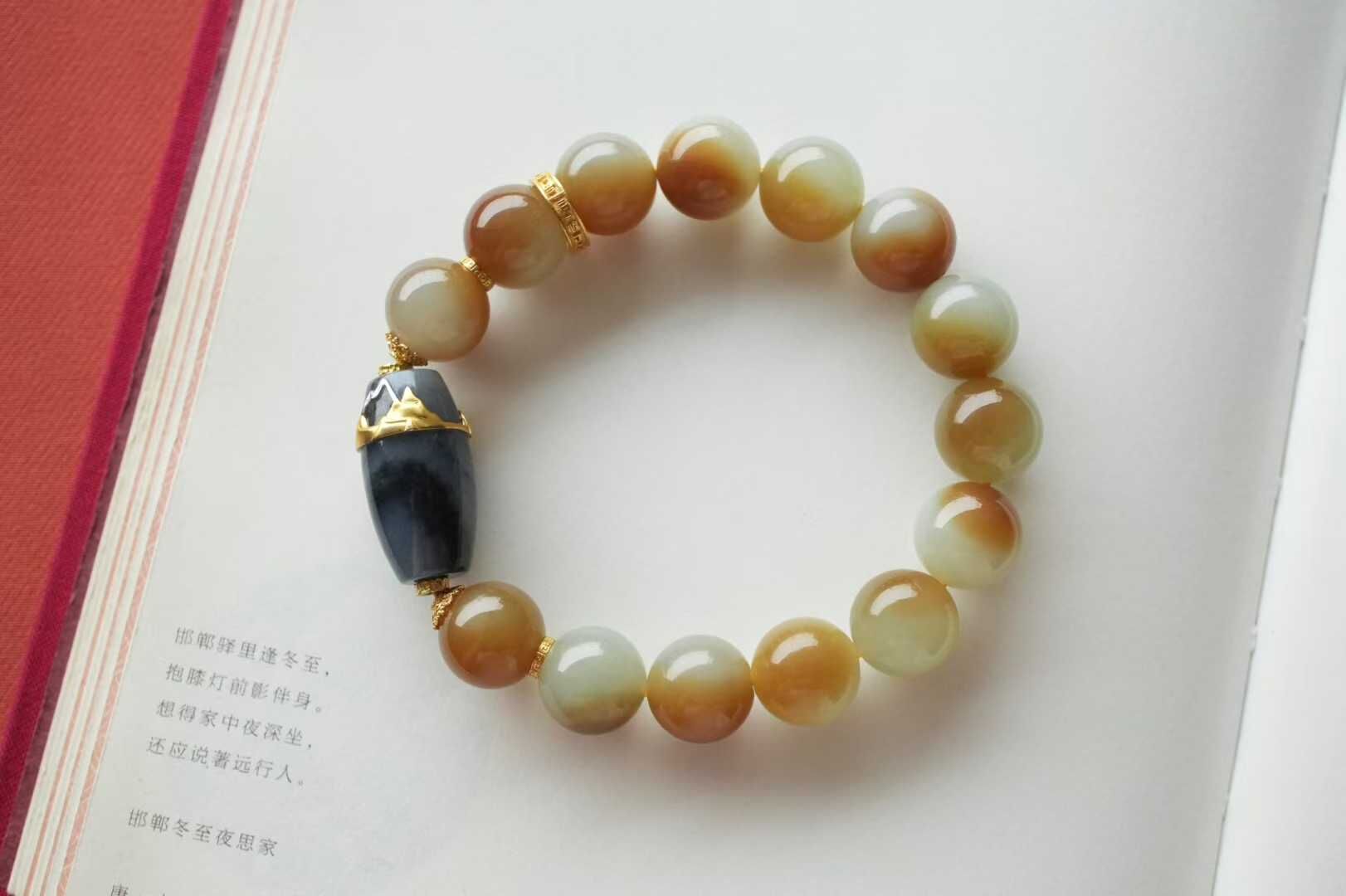 118429 和田玉且末糖白料手串 (12mm直徑)