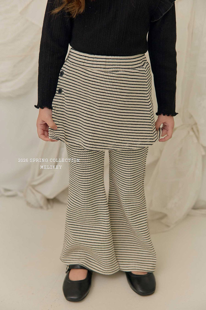 正韓春Melikey 兩色條紋假兩件喇叭裙褲