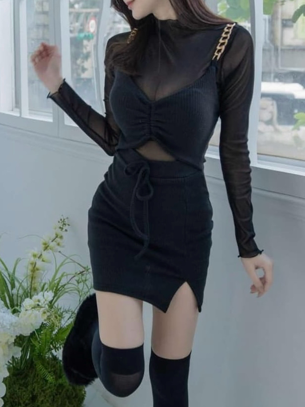 🤍網紗內搭+厚磅金鍊羅紋抽繩洋裝（黑色均碼）