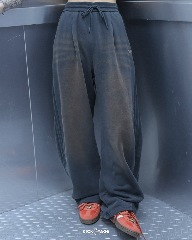 女款 ADIDAS CURVED KNIFE 碳黑色 灰色 水洗 復古 三葉草 純棉 寬鬆 彎刀褲 長褲【IA7518/IA7519】ADLP