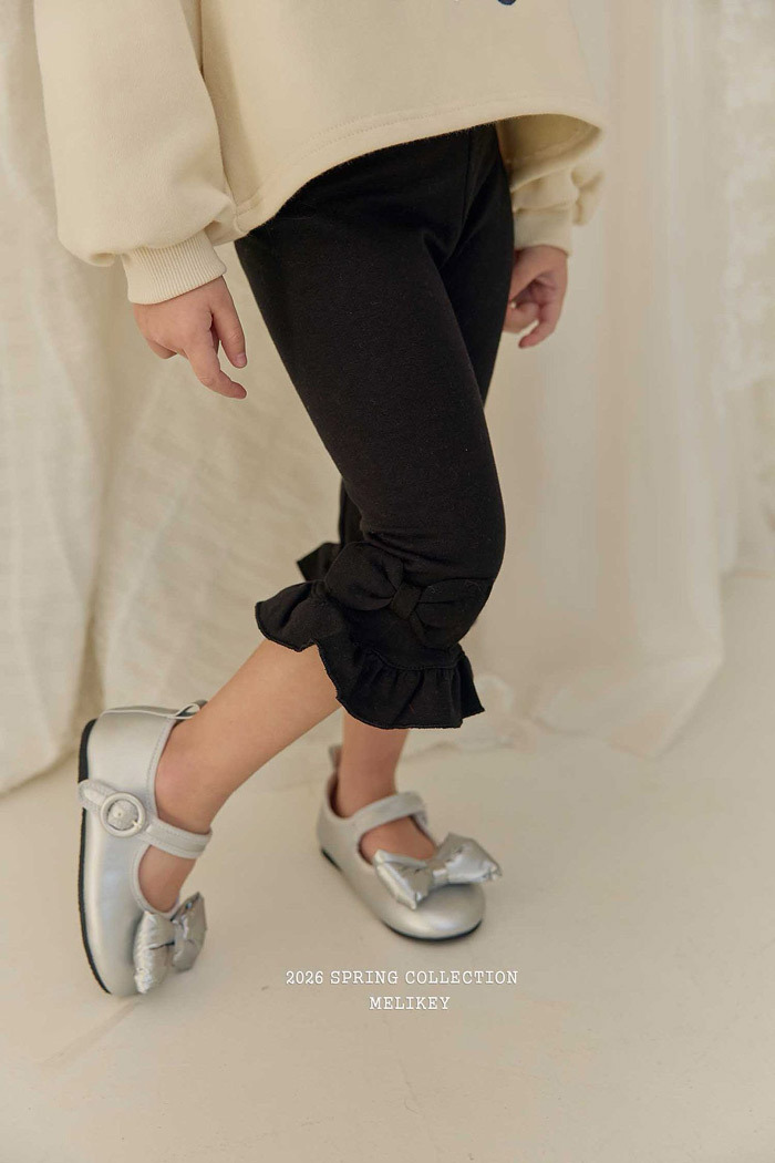 正韓春Melikey 花邊七分內搭褲