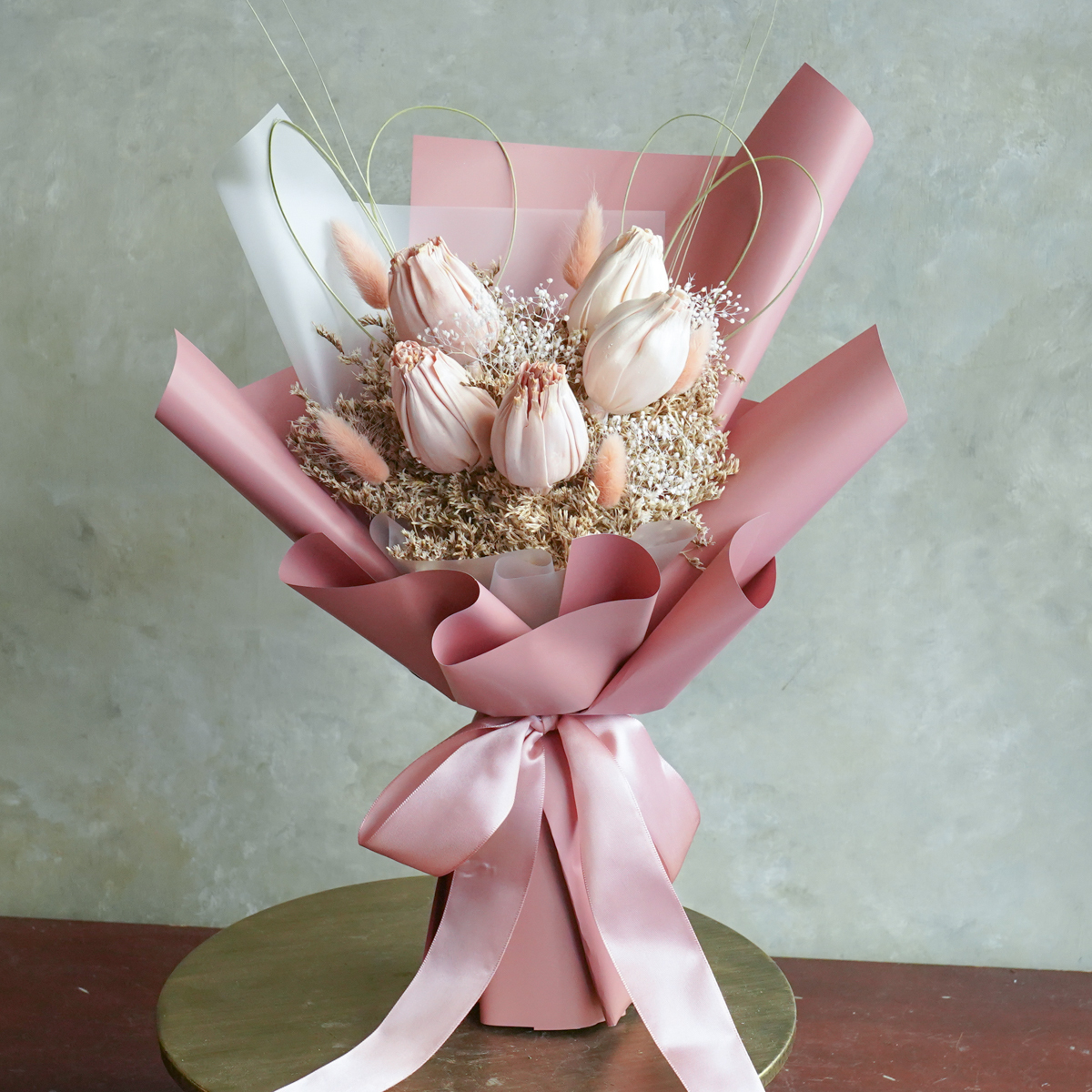 粉色鬱金香花束,鬱金香花束粉色推薦