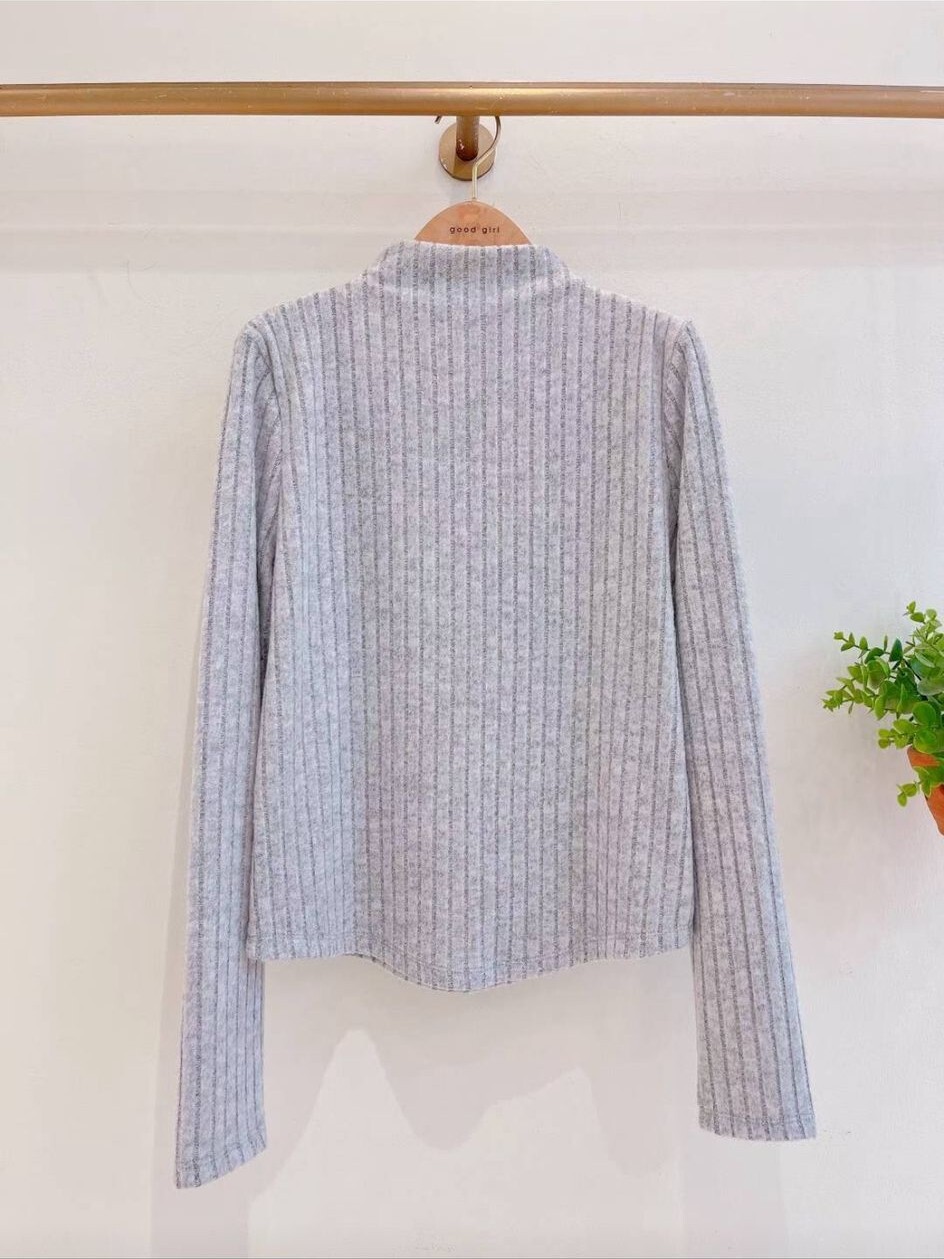 G02 胸41-47 長22.5 $329 (一口價)