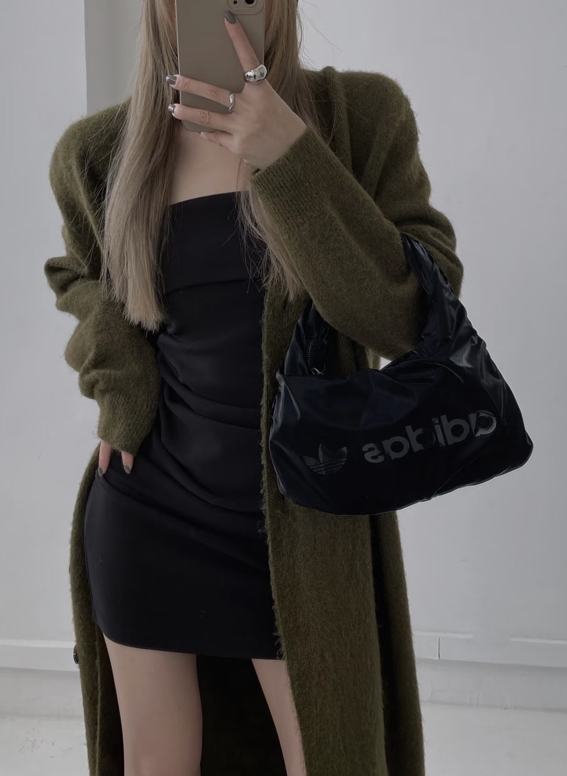 （現貨）海外限定🔥Adidas 愛迪達 雲朵腋下包 2色