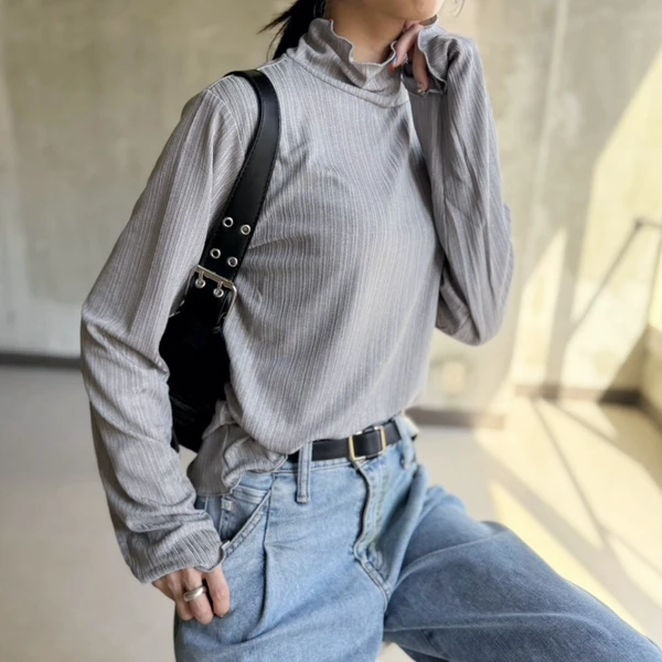 Petit Fleur亮片Teleko羅紋高領上衣