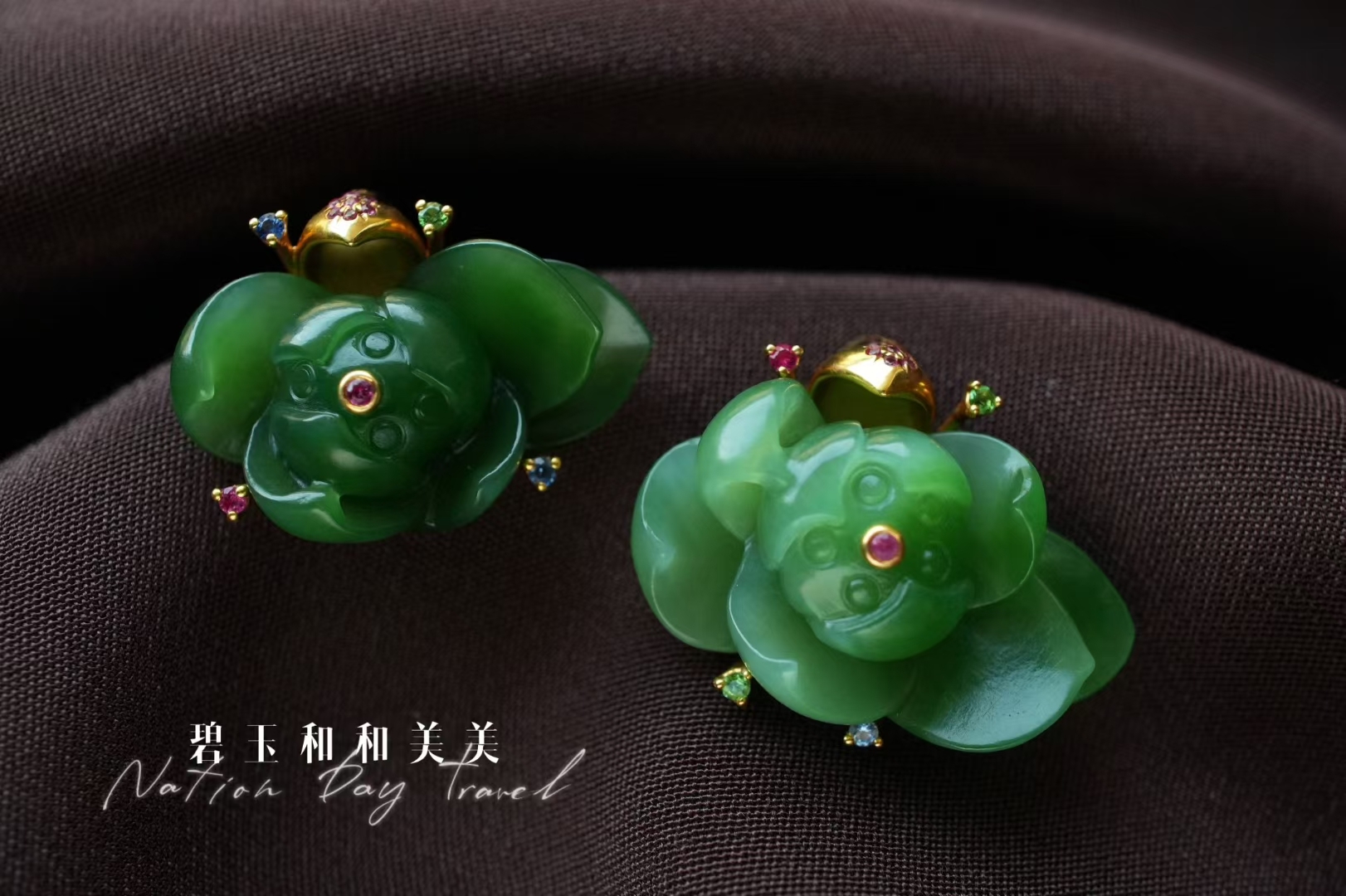 和田玉俄碧7號礦老坑料精雕立體荷花吊墜,天然和田玉軟玉