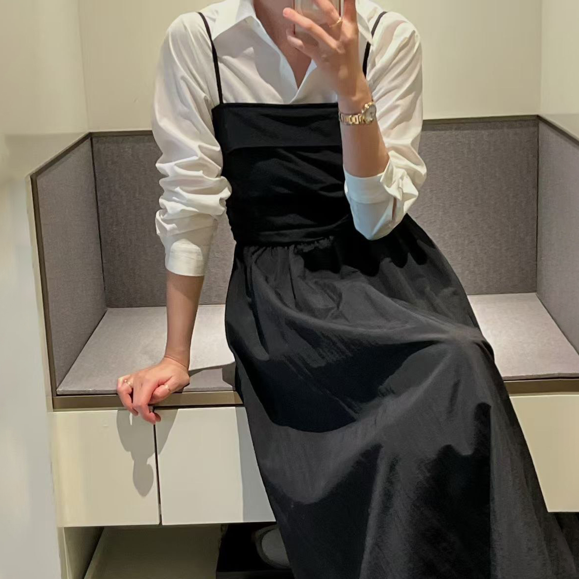 反摺造型可調節細肩帶傘擺背心裙長洋裝 / 2色