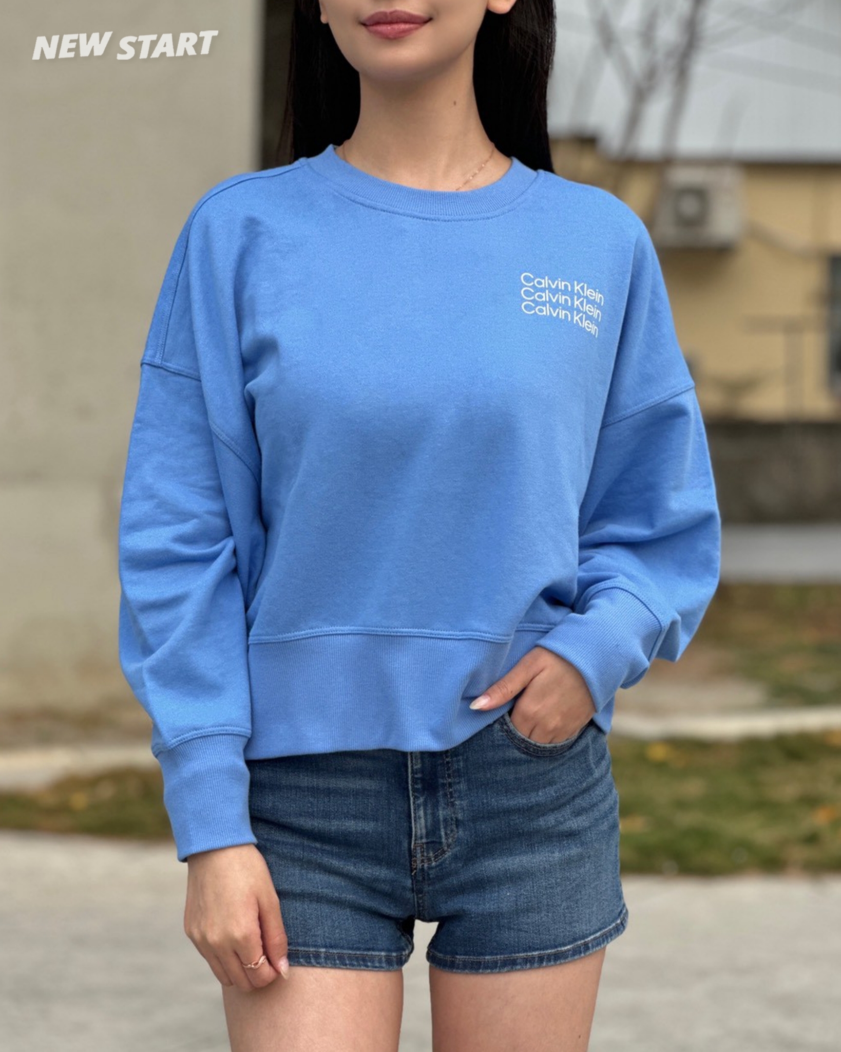 Calvin Klein CK 女款 側邊疊字 大學T 長袖上衣