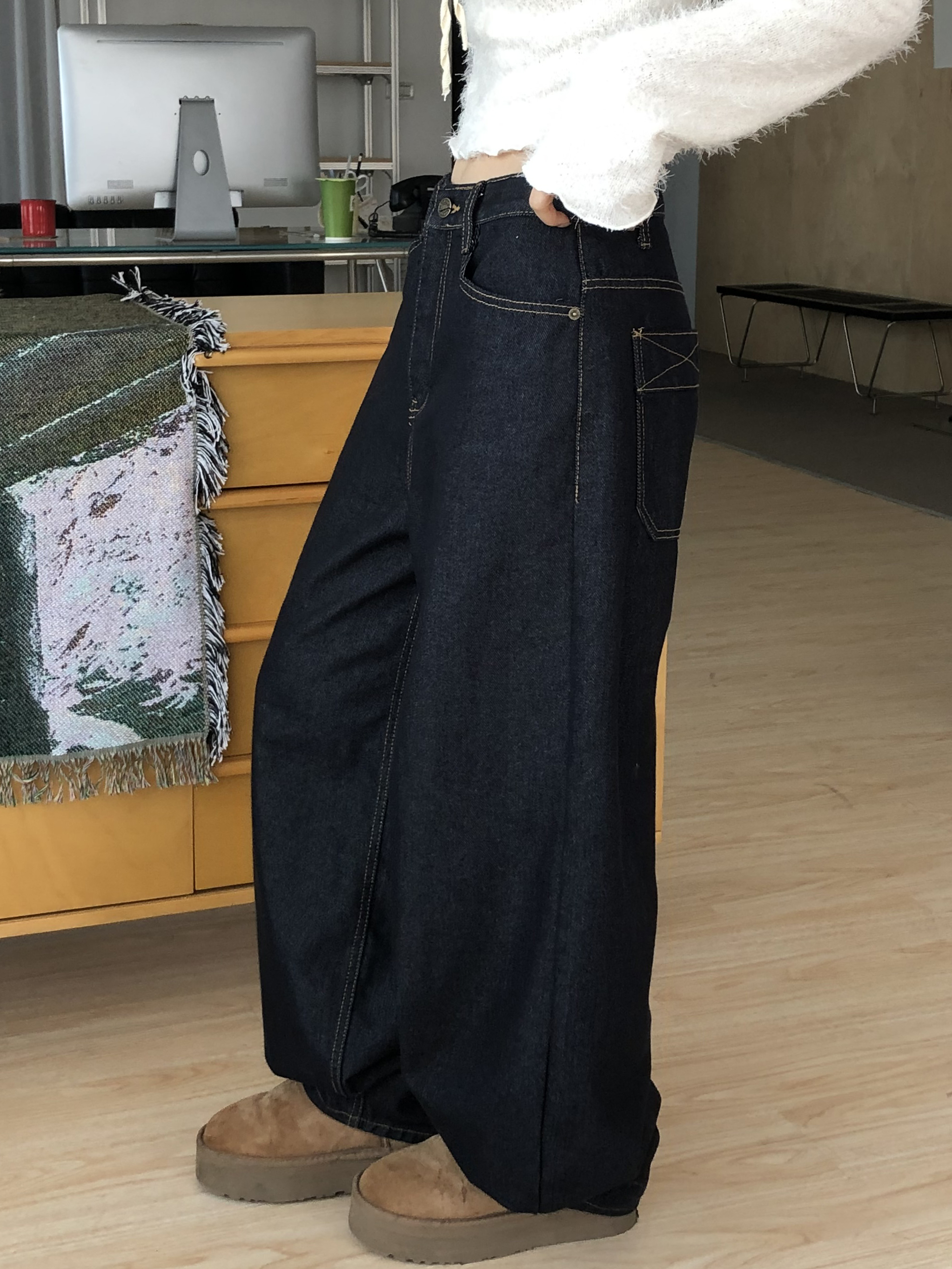 Eyelet Keyring Wide Jeans #牛仔褲