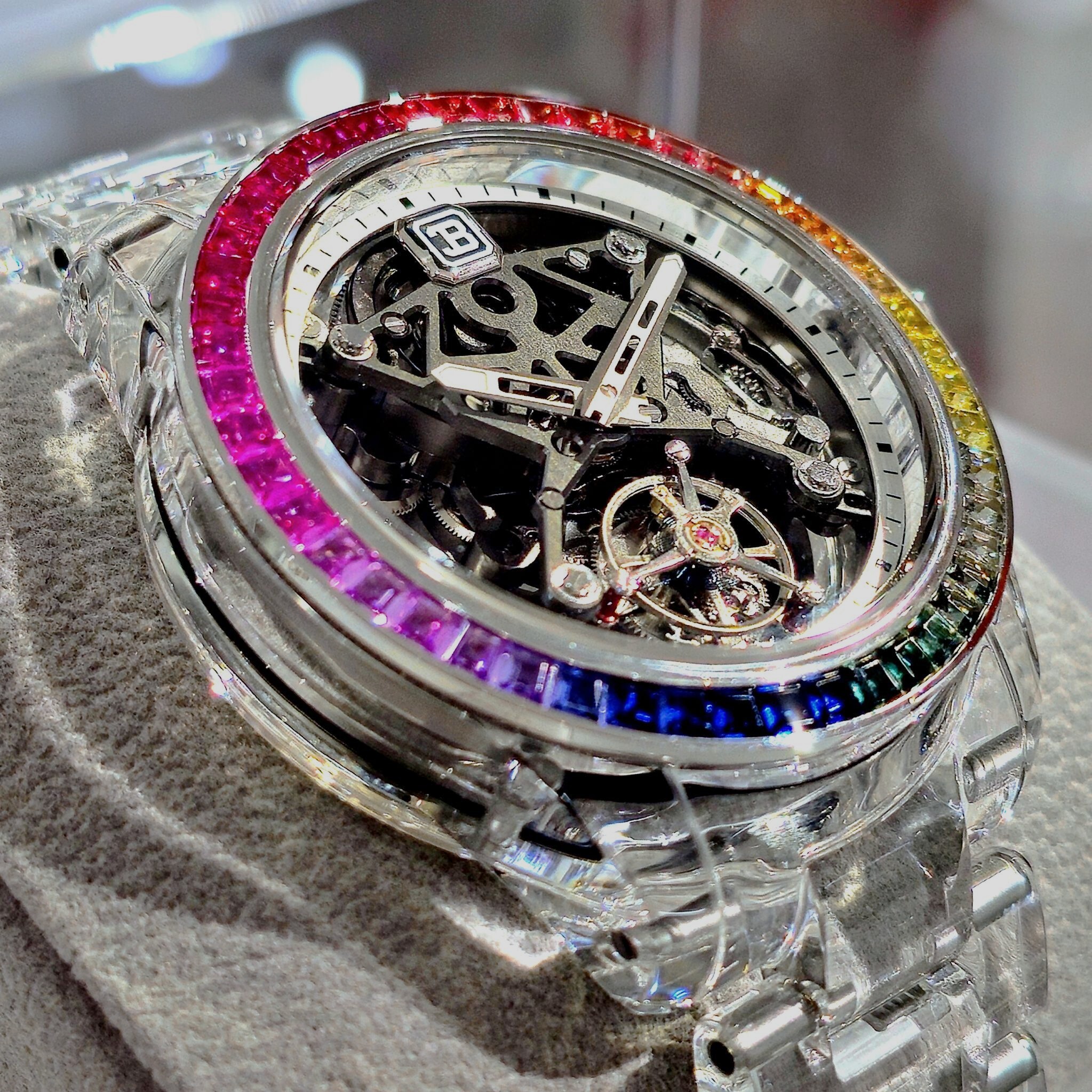 【BENTLEY賓利】THE TENET準則系列 璀璨 彩虹圈  全水晶 鏤空 夜光 真陀飛輪機械 手錶