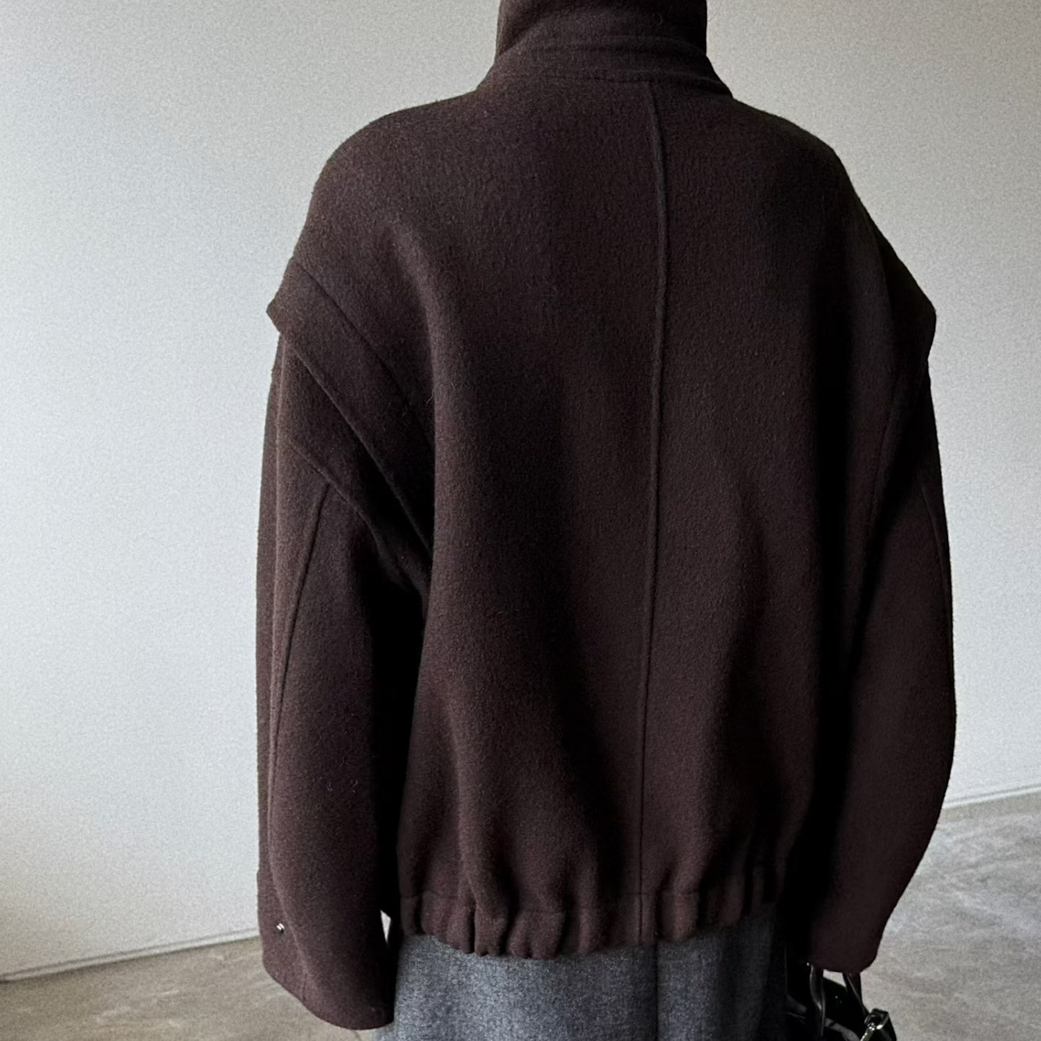 J02下擺拉繩100%wool手工外(咖)