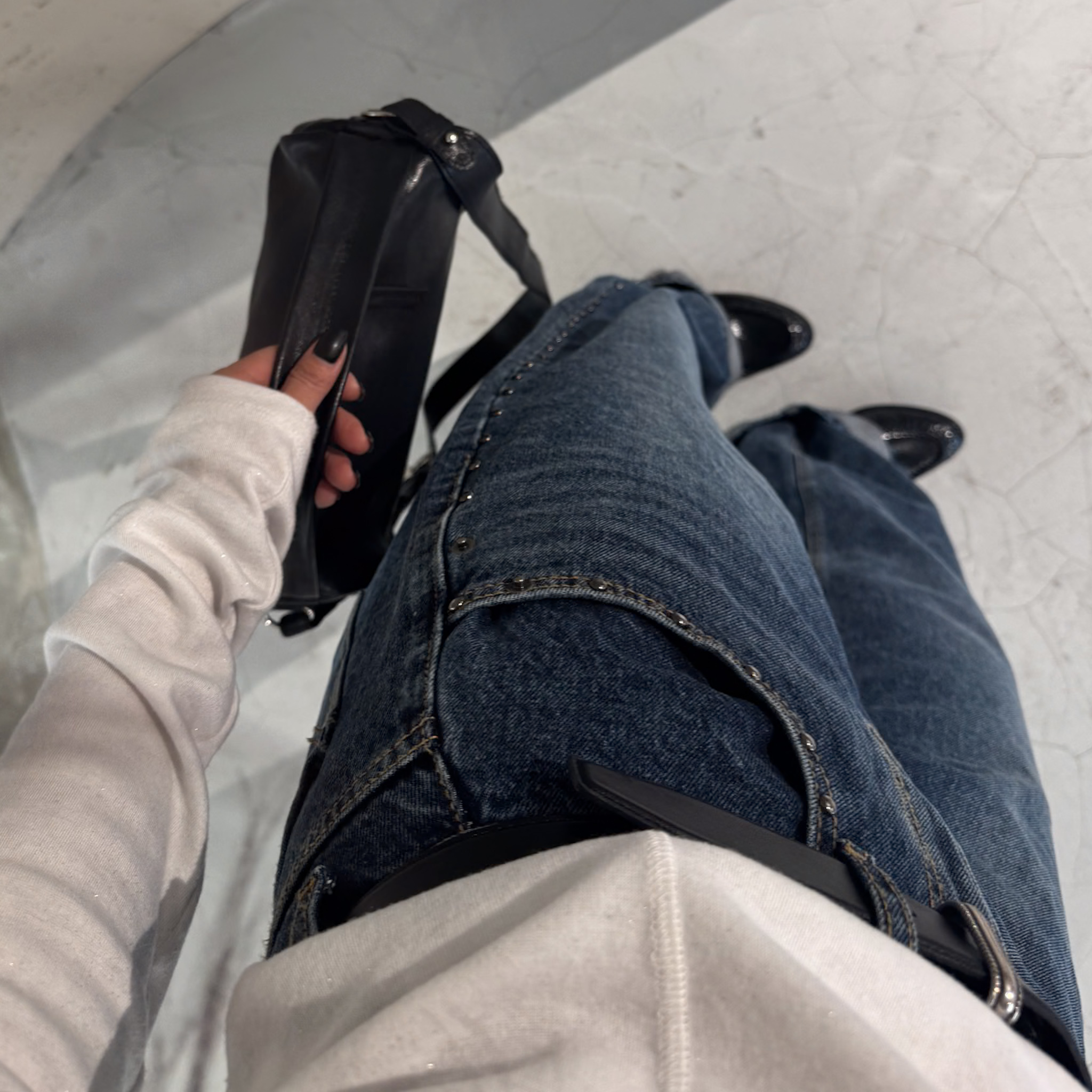 J09 側卯釘設計刷色牛仔褲(版偏大/S)