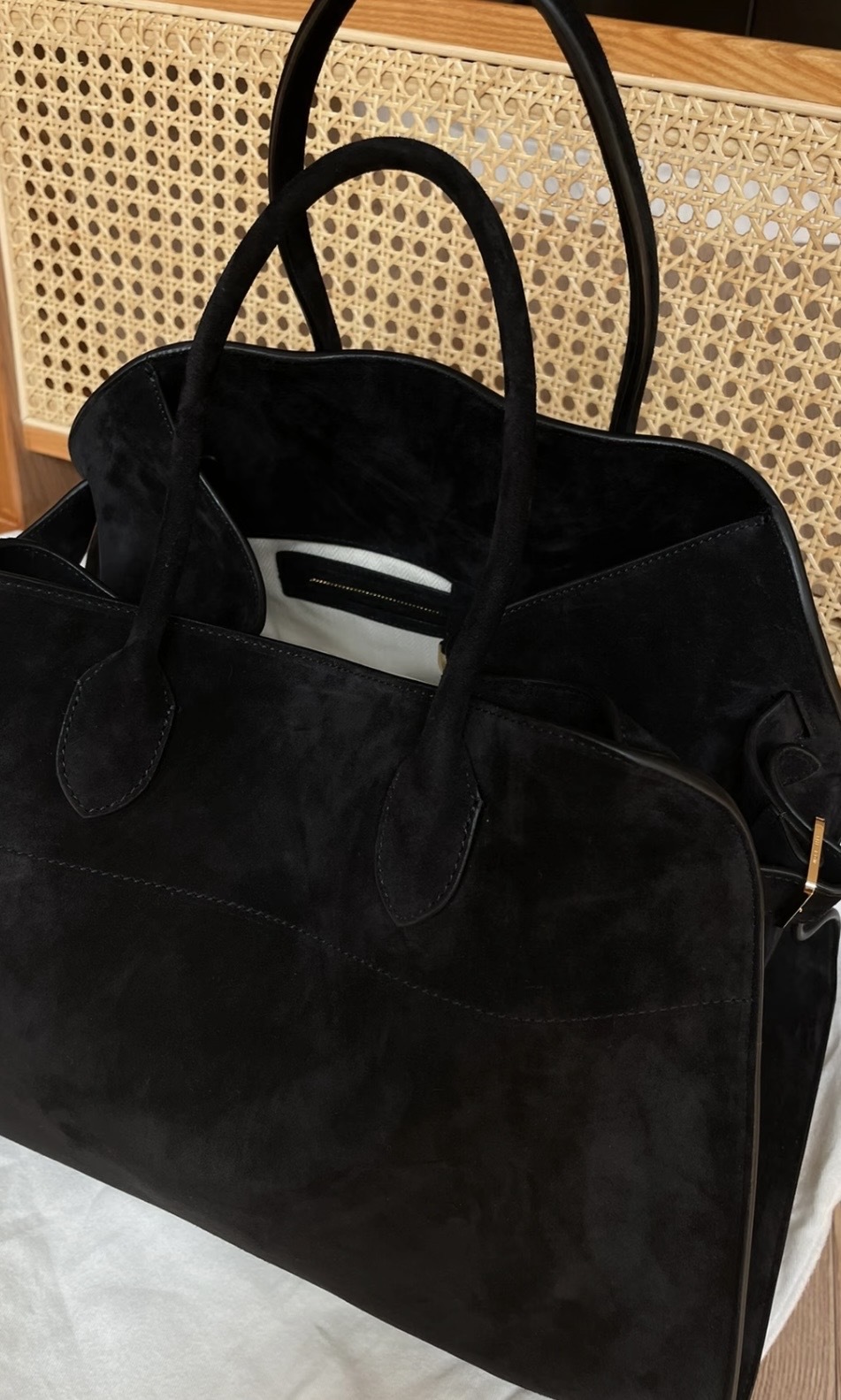 【2色入】The Row Soft Margaux 15 絨面革手袋