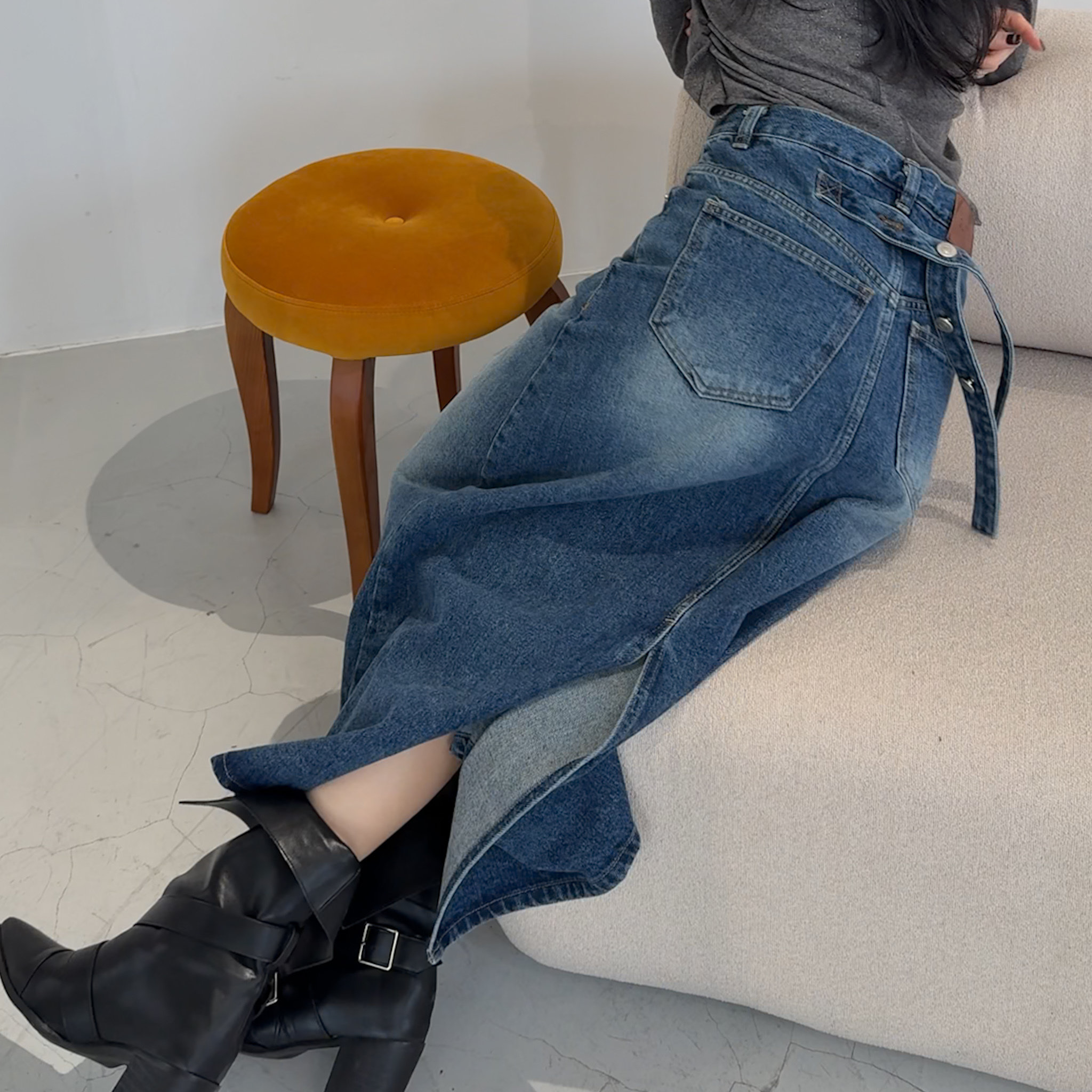 J13 漂亮!後造型釦設計牛仔A字裙(藍S/M)