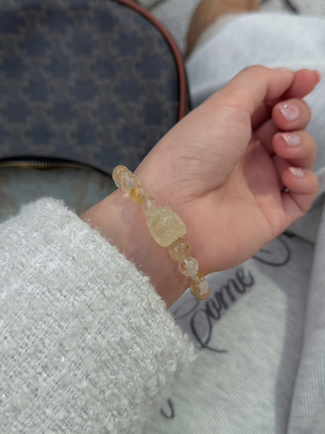 金旺旺鳳梨獅手環-金黃色豐盛能量