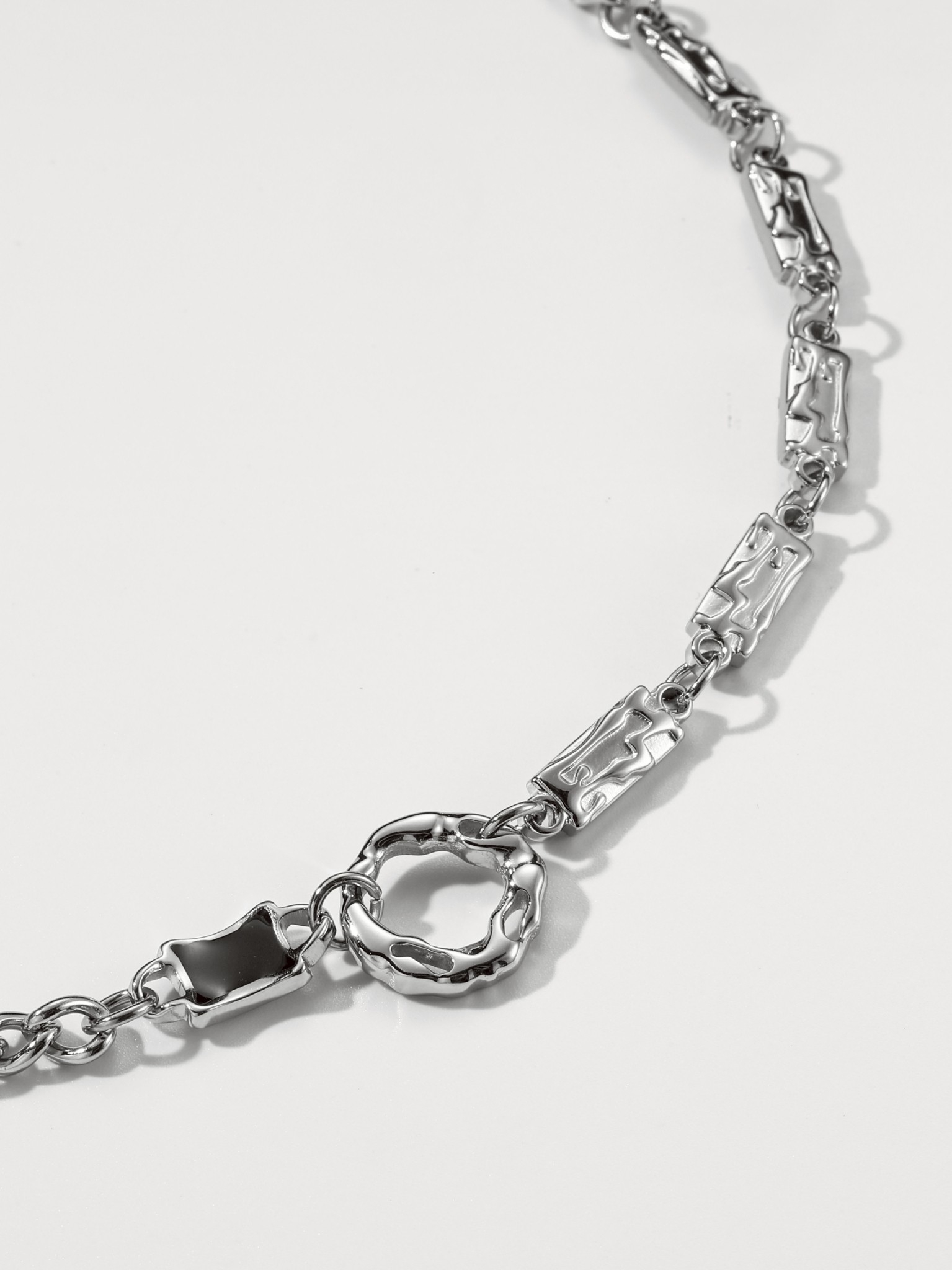 UCDF 花紋 雕紋 圓環 波浪 黑牌 項鍊 UCA013