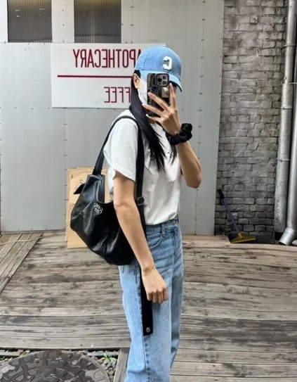 【OWN】Nick&Nicole 包包 單肩包 斜背包 側背包 皮革 刺繡 韓國 黑色 淺卡其