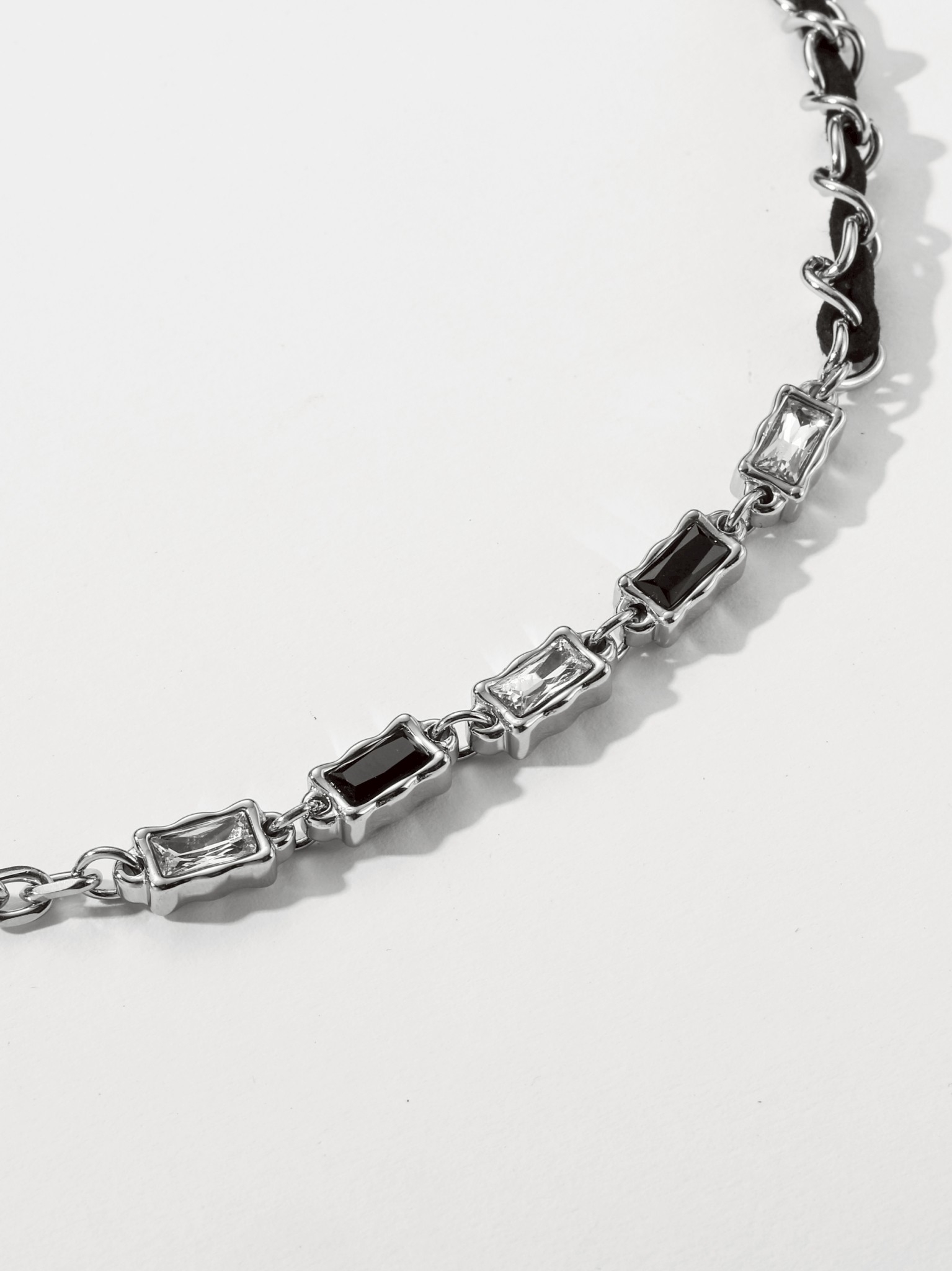 UCDF 雙色交織 黑白寶石 水晶 項鍊 UCA011