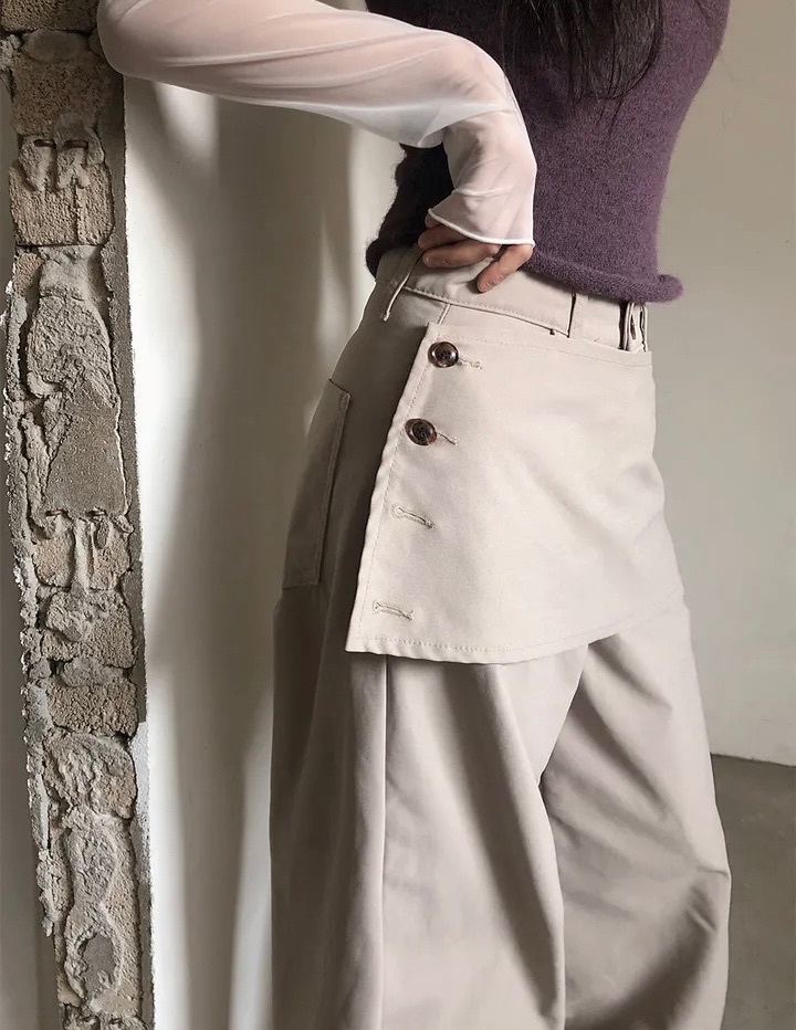 【1/2截單！首批優惠價預訂】人氣彎刀褲！KR LAYERED BUTTON WRAP WIDE SLACKS PANTS（4色）