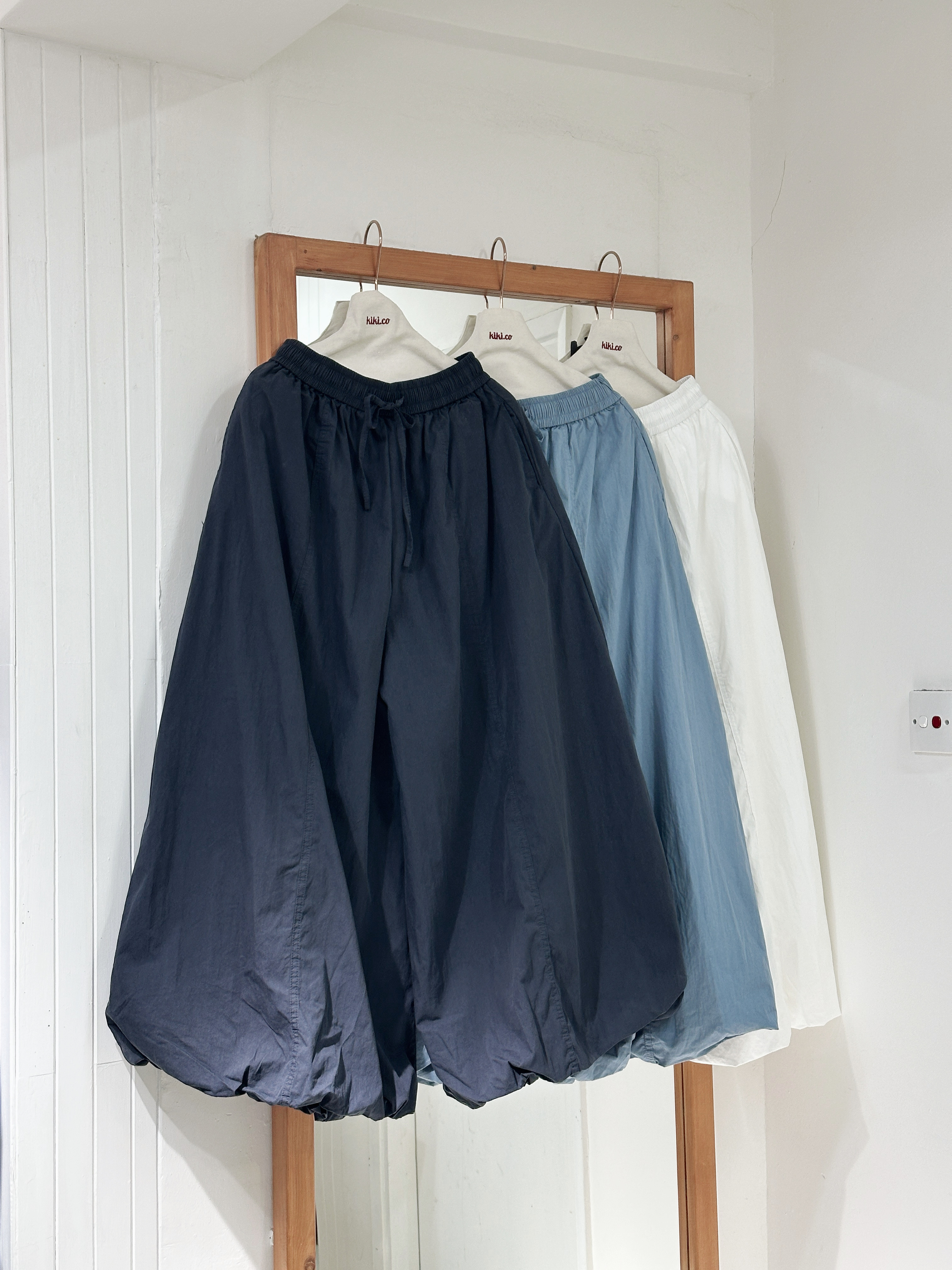 泡泡褲腳全橡筋闊褲