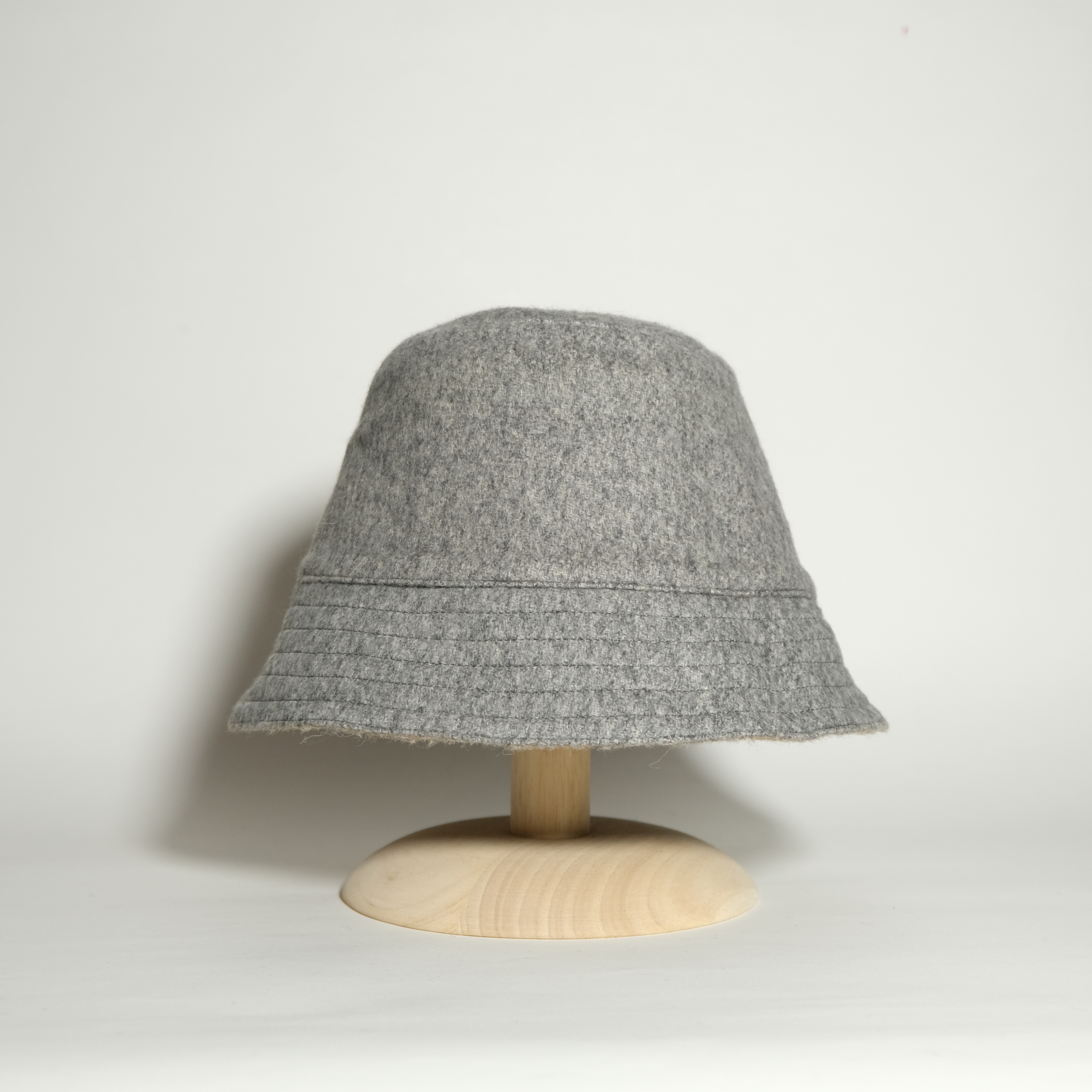 羊駝毛氈雙面漁夫帽｜淺灰/卡其｜秘魯