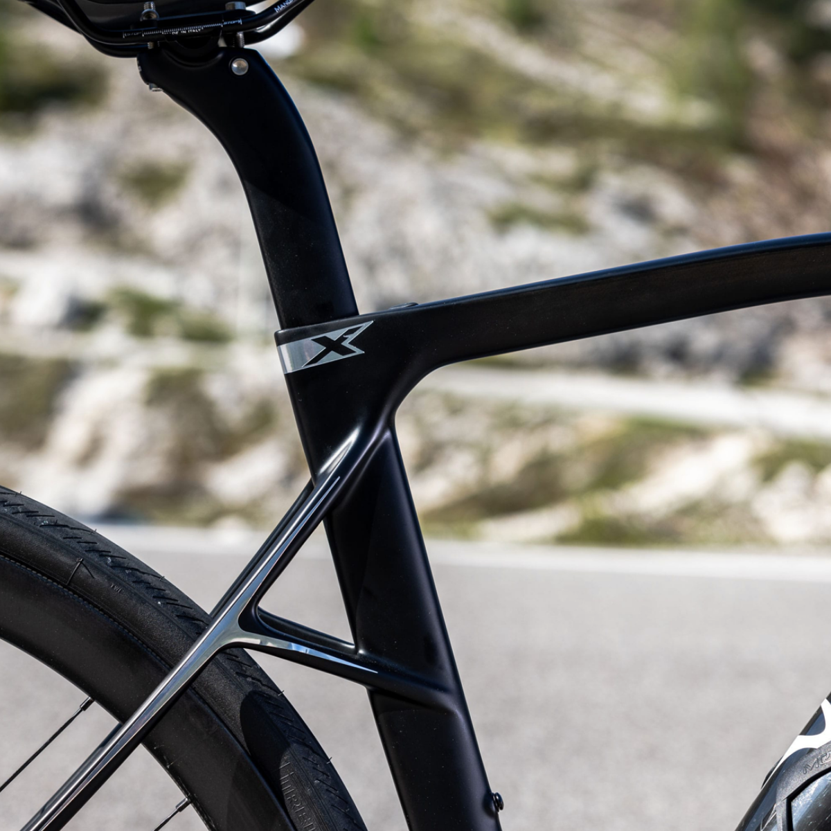 絕版出清【PINARELLO】X5 105 DI2 成車 / G270 水晶白 XOLO Crystal White