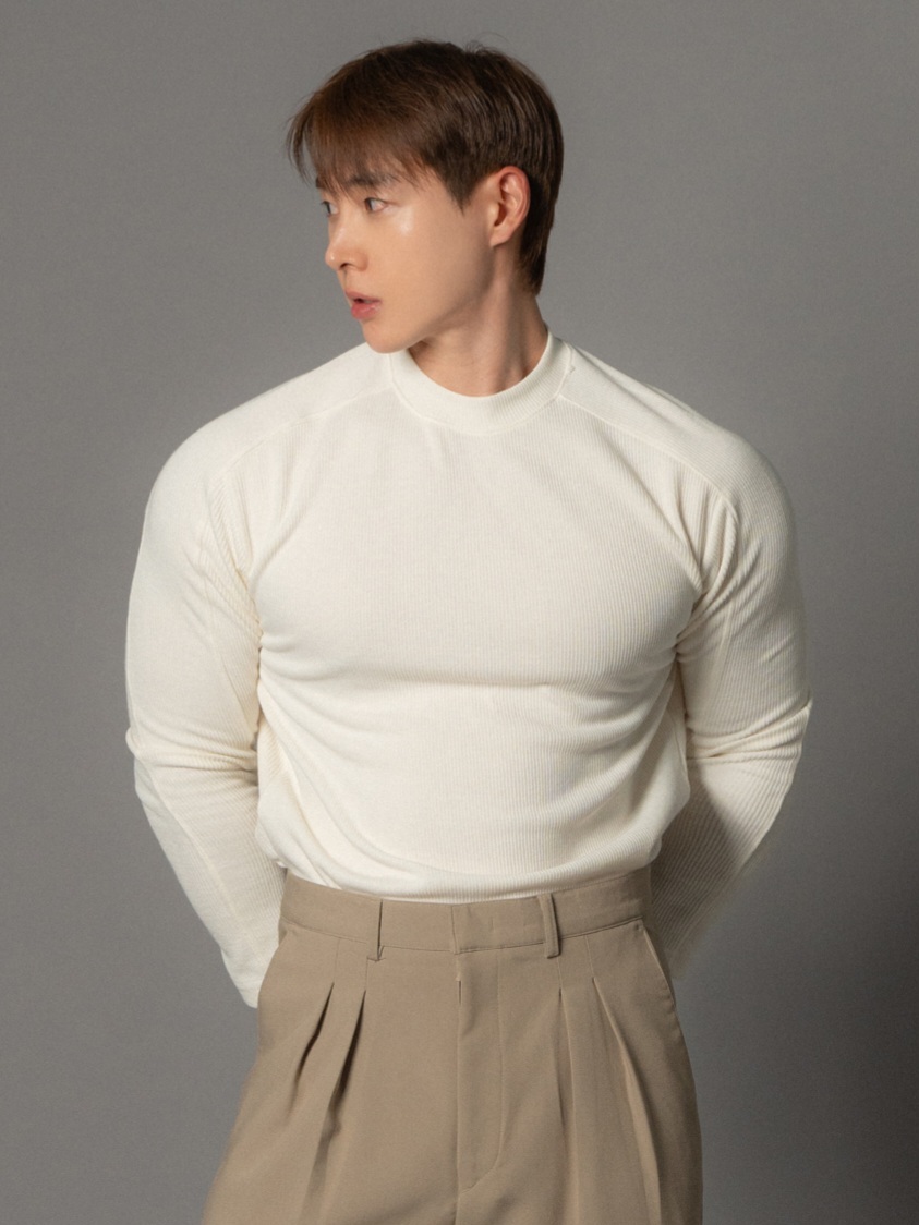 羅紋插肩半領T恤