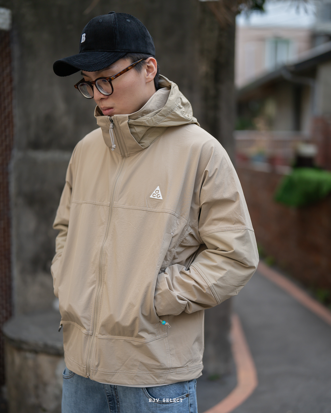 #現貨 NIKE ACG 帽子可收折 連帽衝鋒衣 DH3104-247 奶茶