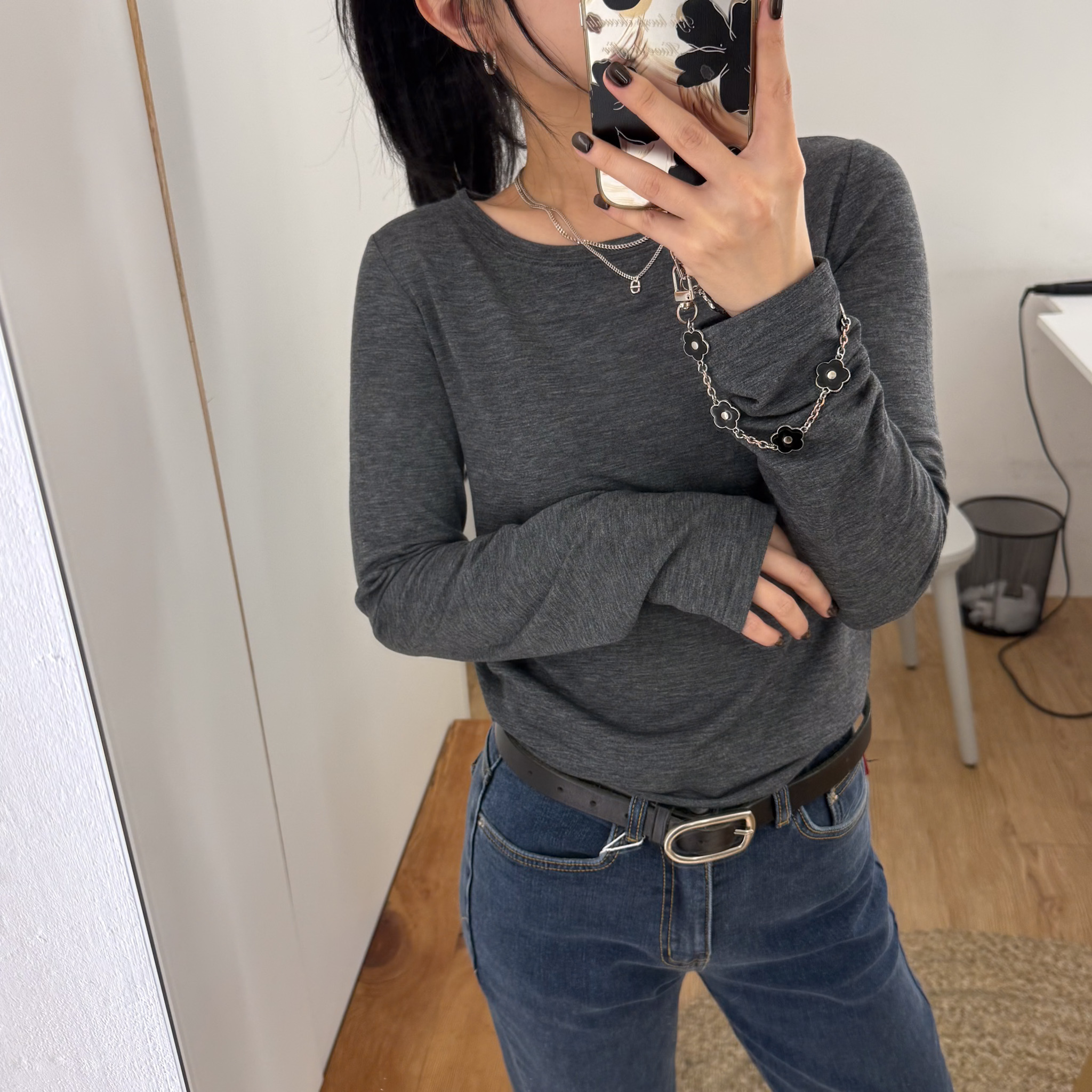 J21 Rayon內磨毛圓領打底衫(白/灰/黑)