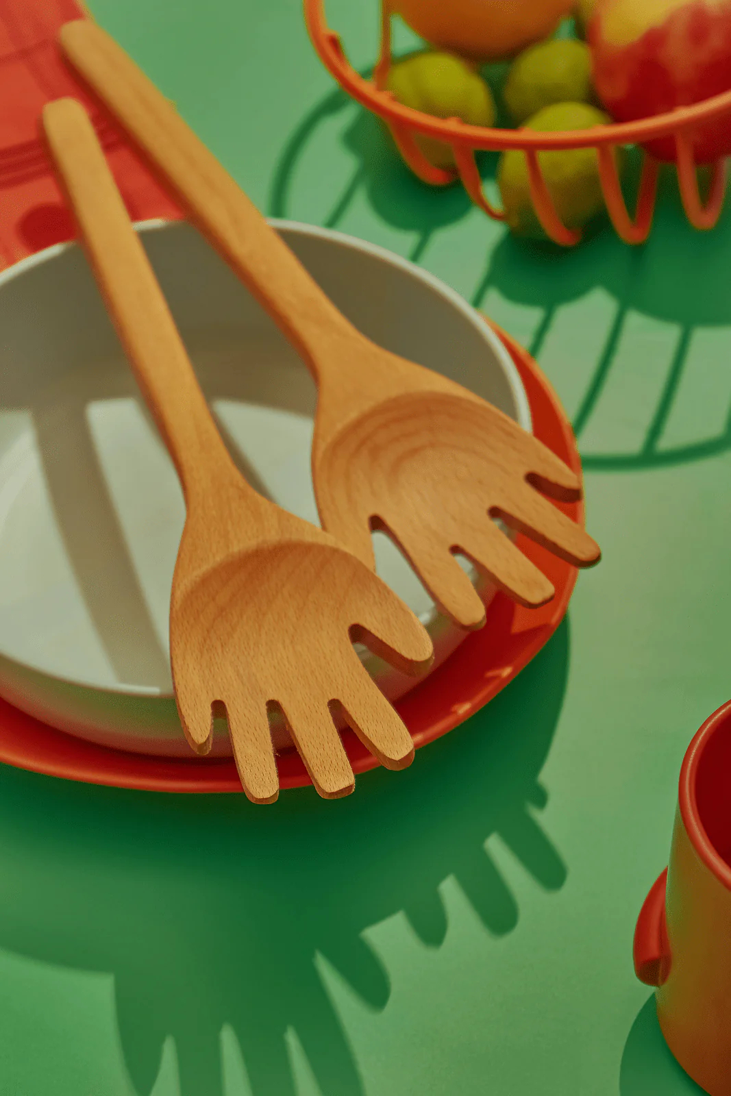 Serving Friends 叉子組,小手形狀,再嚴肅的場合都能因為這款可愛的餐具而融化