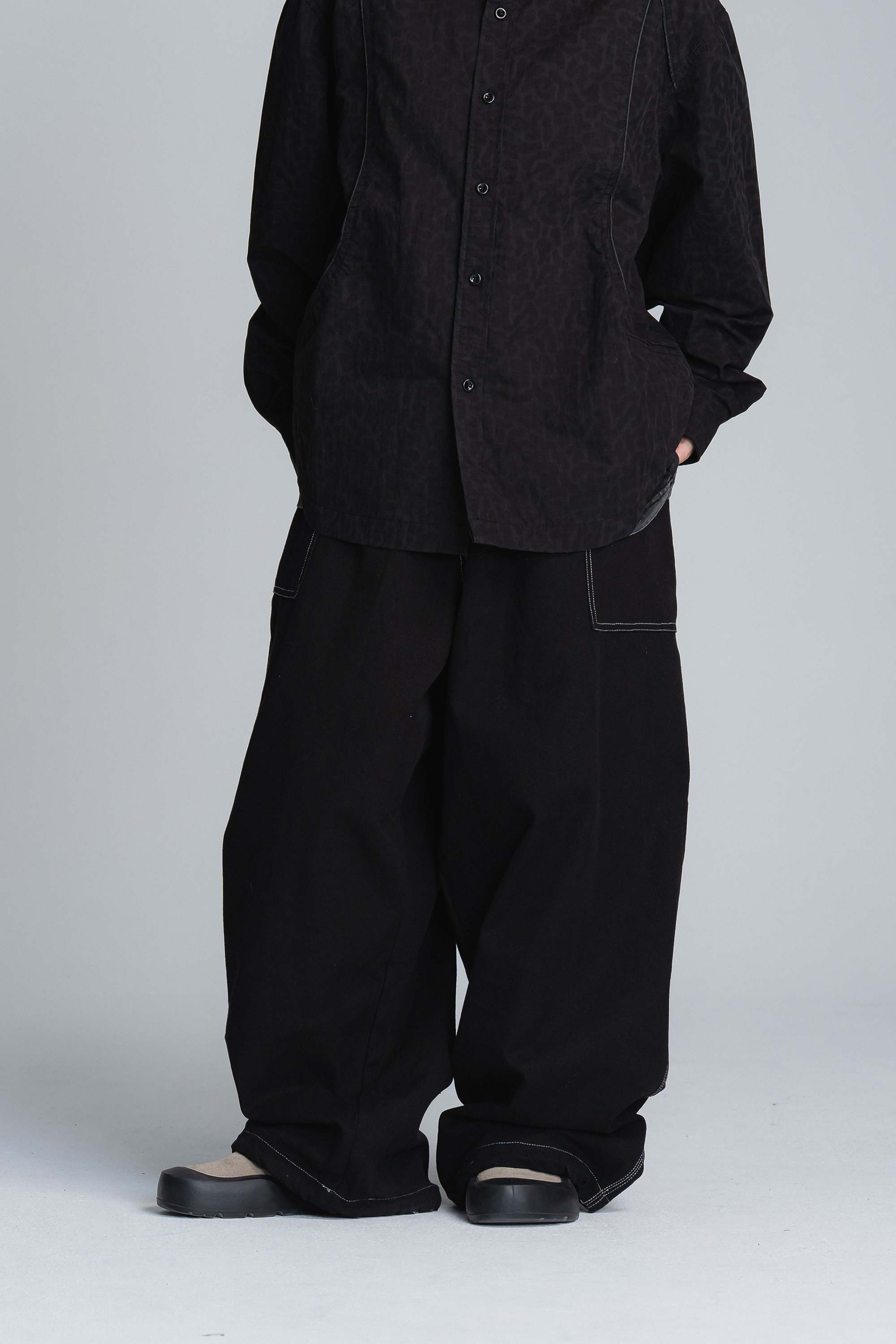 車線寬鬆縮口長褲 2色