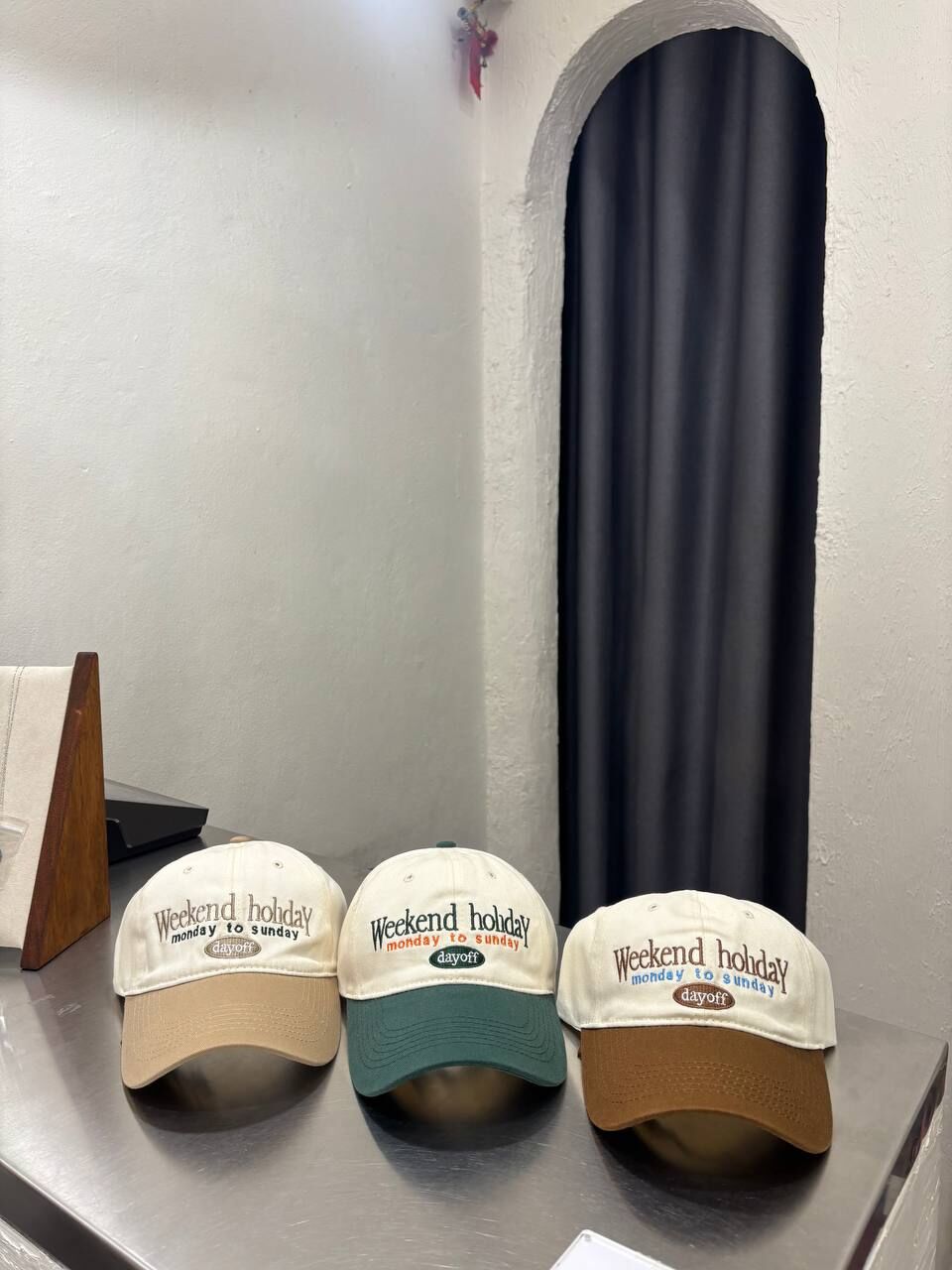 Weekend Cap