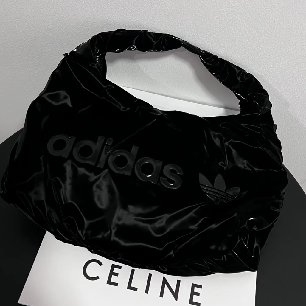 ADIDAS ORIGINALS 黑色 雲朵 腋下包 迷你 單肩包 休閒穿搭 HK0154