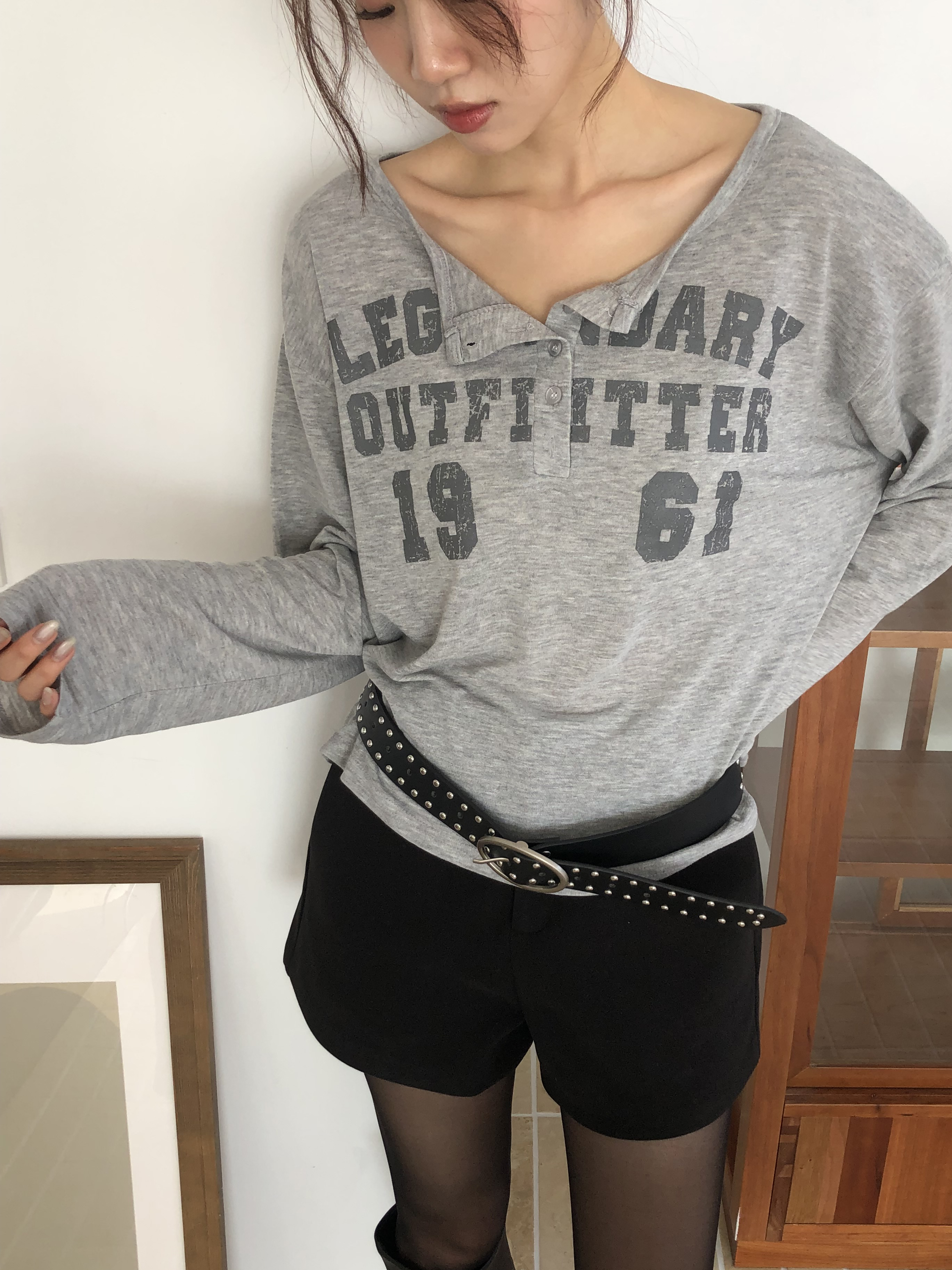 Out Loose Snap Long-Sleeve Tee #上衣