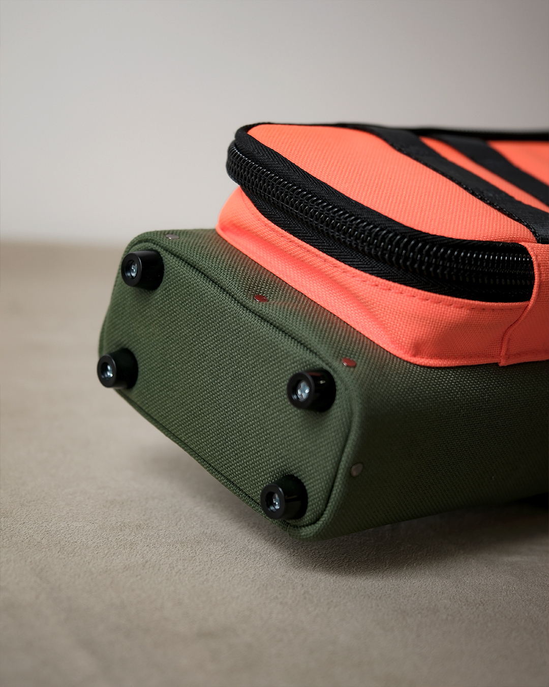 3seconds 3B5S Hard Case (Olive/Orange) | TS Billiards