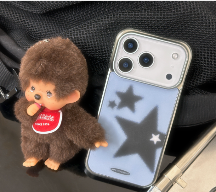 Nineteen Friday 銀色 星星元素 MagSafe磁 吸 手機殼