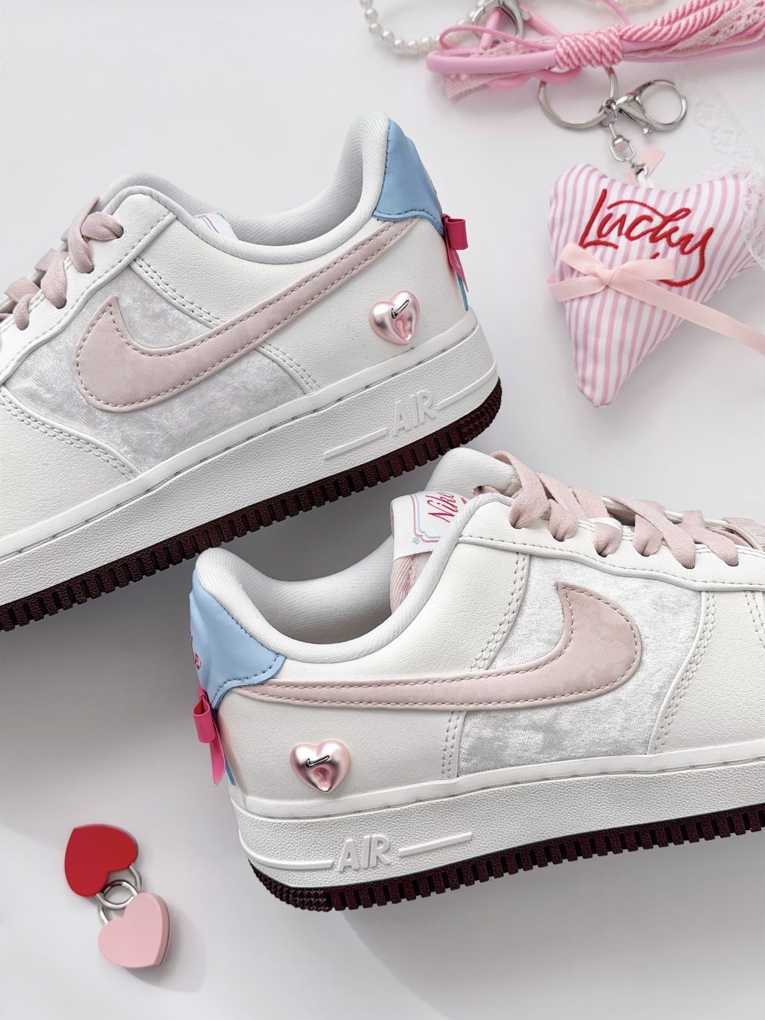 NIKE AIR FORCE 1 AF1 2026情人節限定 天鵝絨蝴蝶結