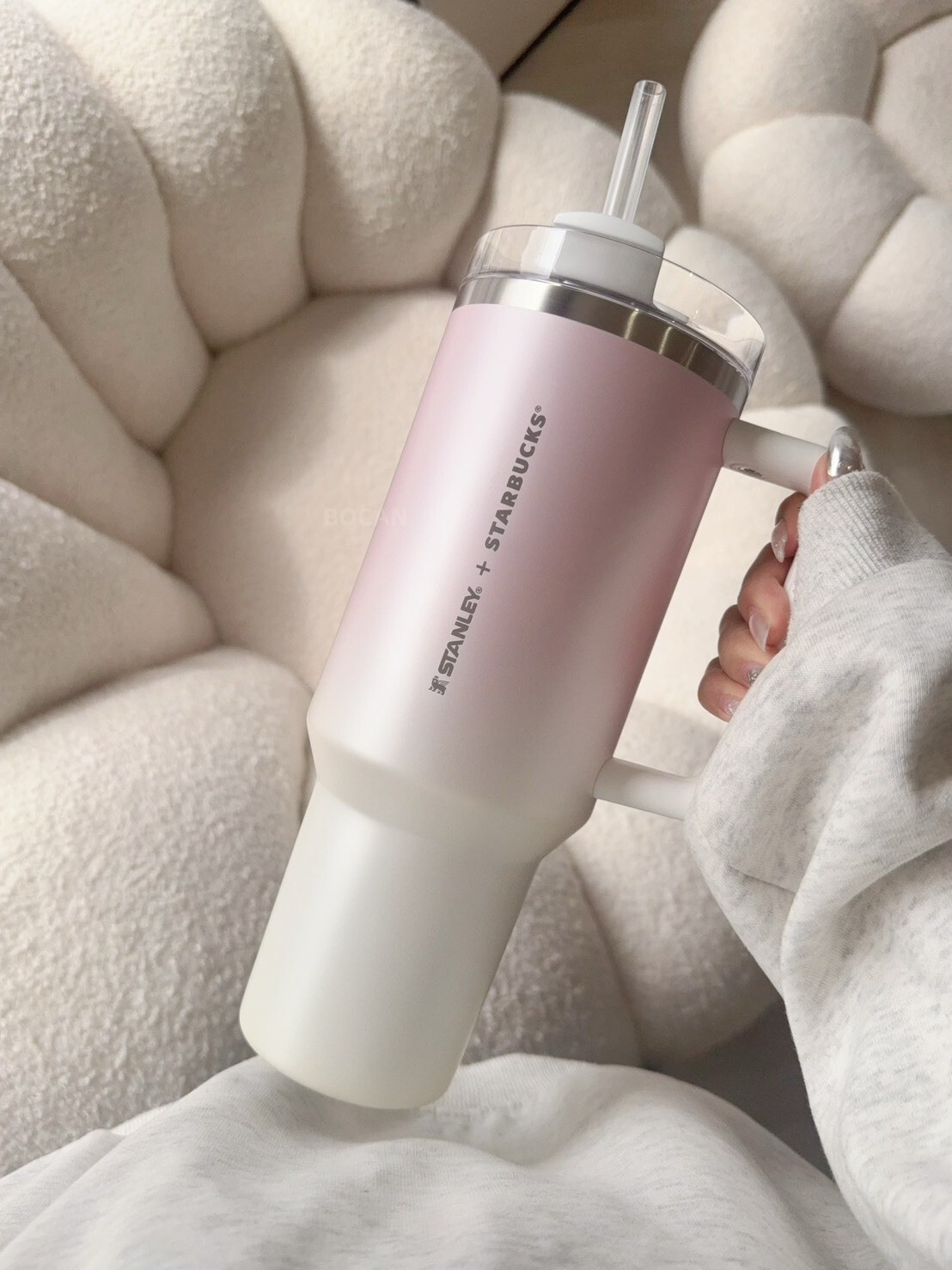 iSNEAKERS | STARBUCKS 星巴克 X STANLEY 2026 情人節限定 聯名款 漸層粉 吸管杯 STANLEY杯 1183ml