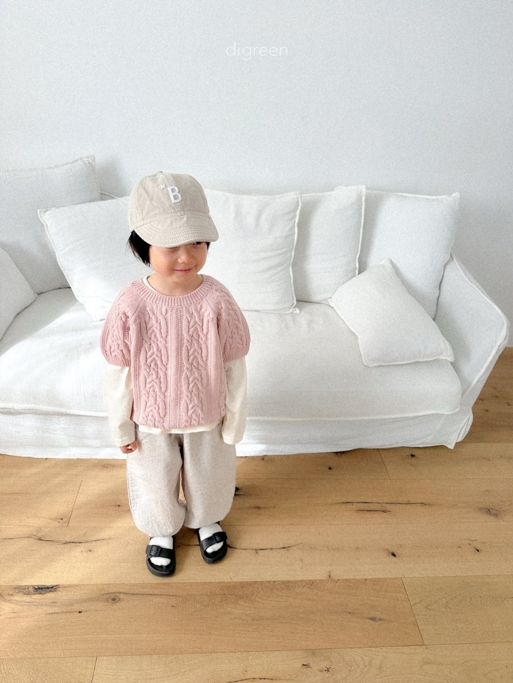 正韓春digreenkids 四色字母棒球帽