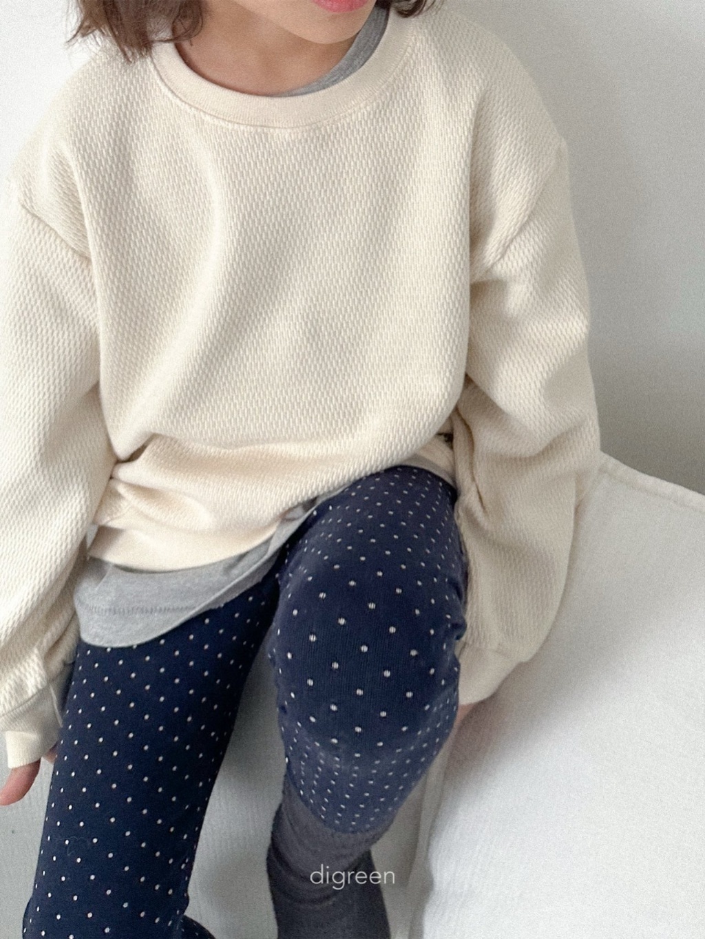 正韓春Digreenkids 兩色點點內搭褲