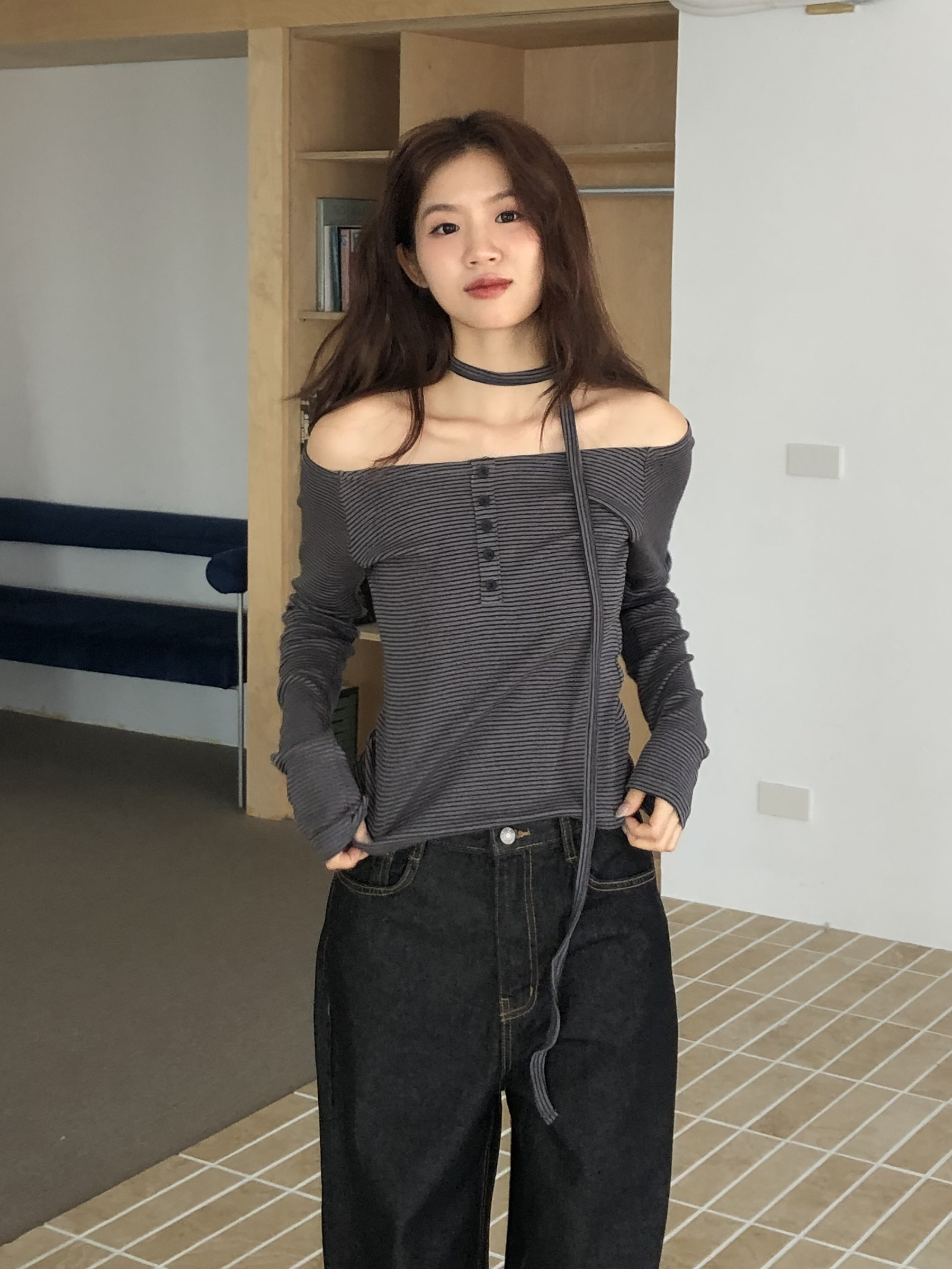 Striped Off-Shoulder Tie Tee #上衣