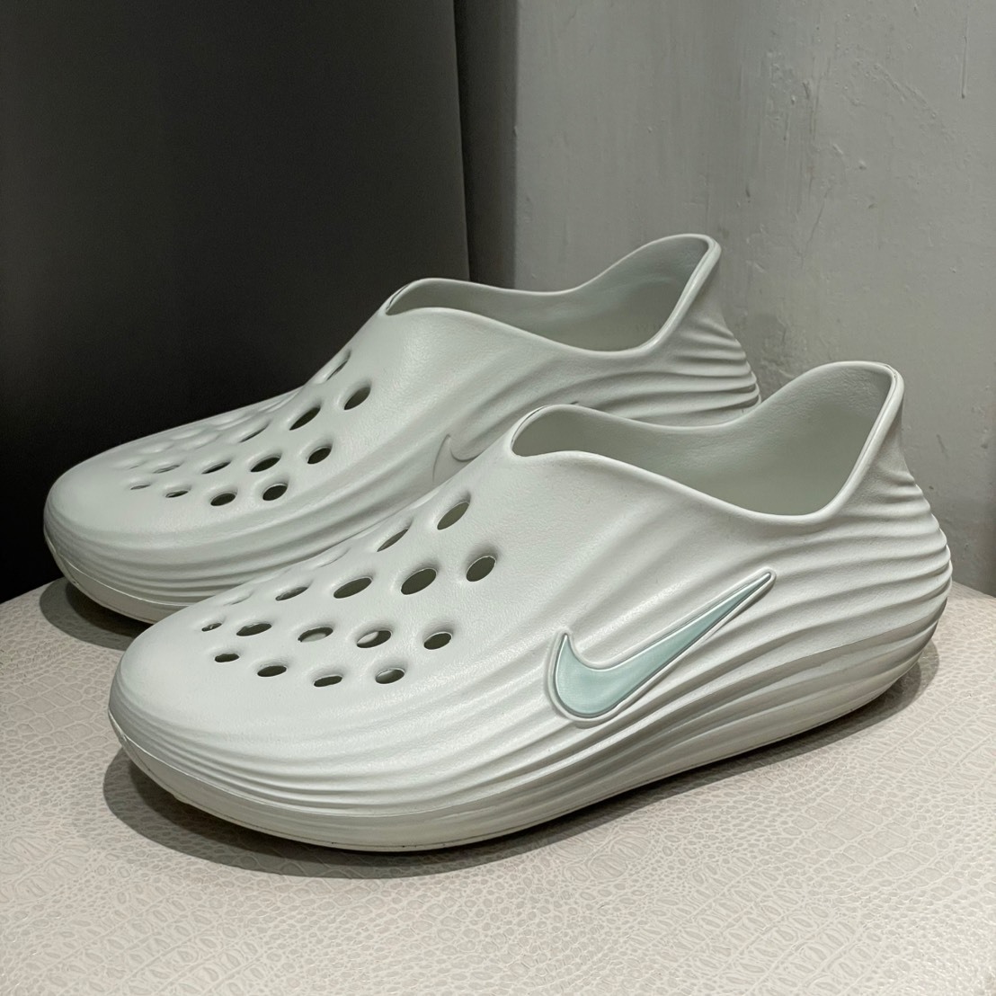 Nike ReactX Rejuven8 "Spruce Aura" 鹹奶油 恢復鞋 男鞋 HV5060-005