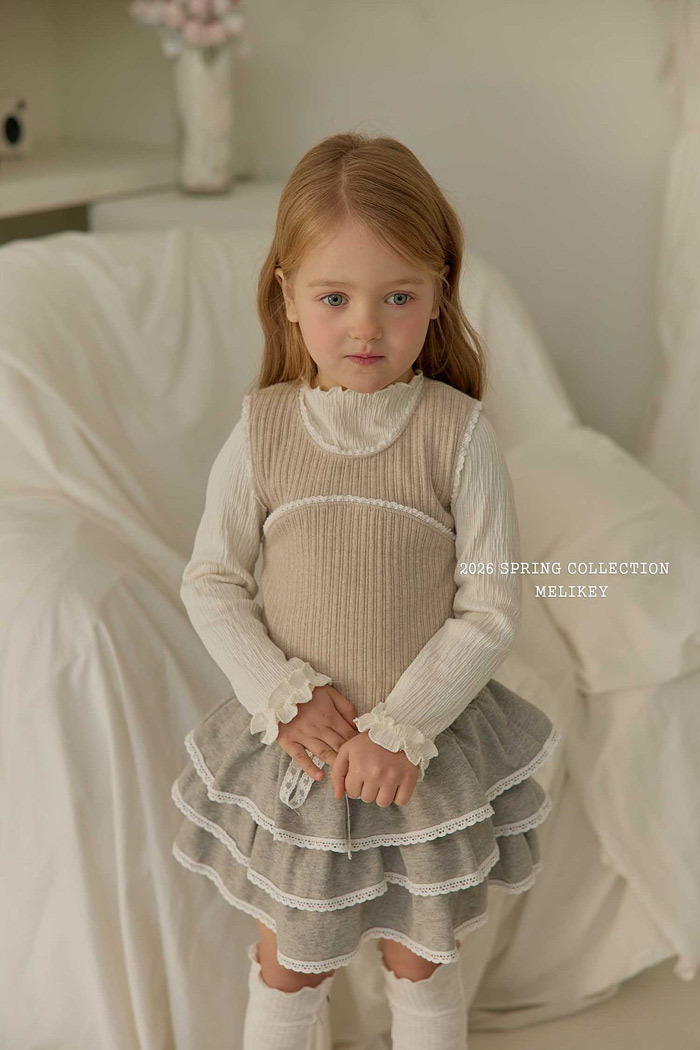 正韓春Melikey 奶油蕾絲蛋糕裙