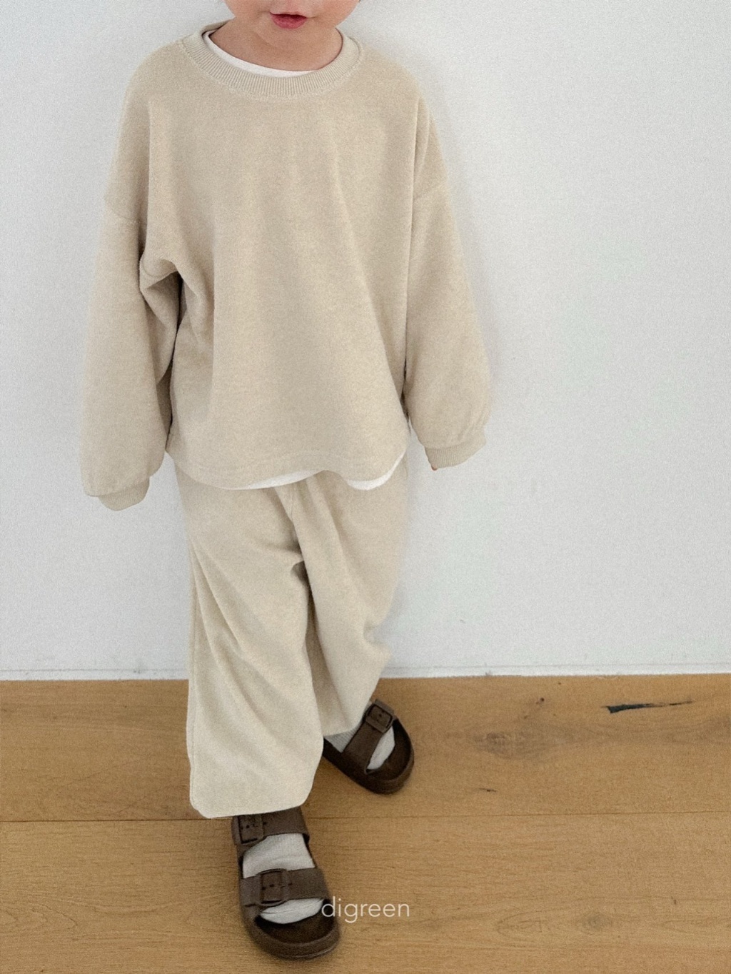 正韓春Digreenkids 舒適運動縮口棉褲